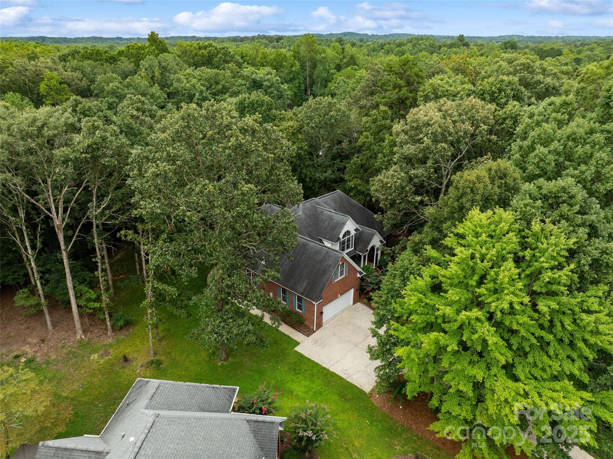 709 Pierce Court Property Photo 44