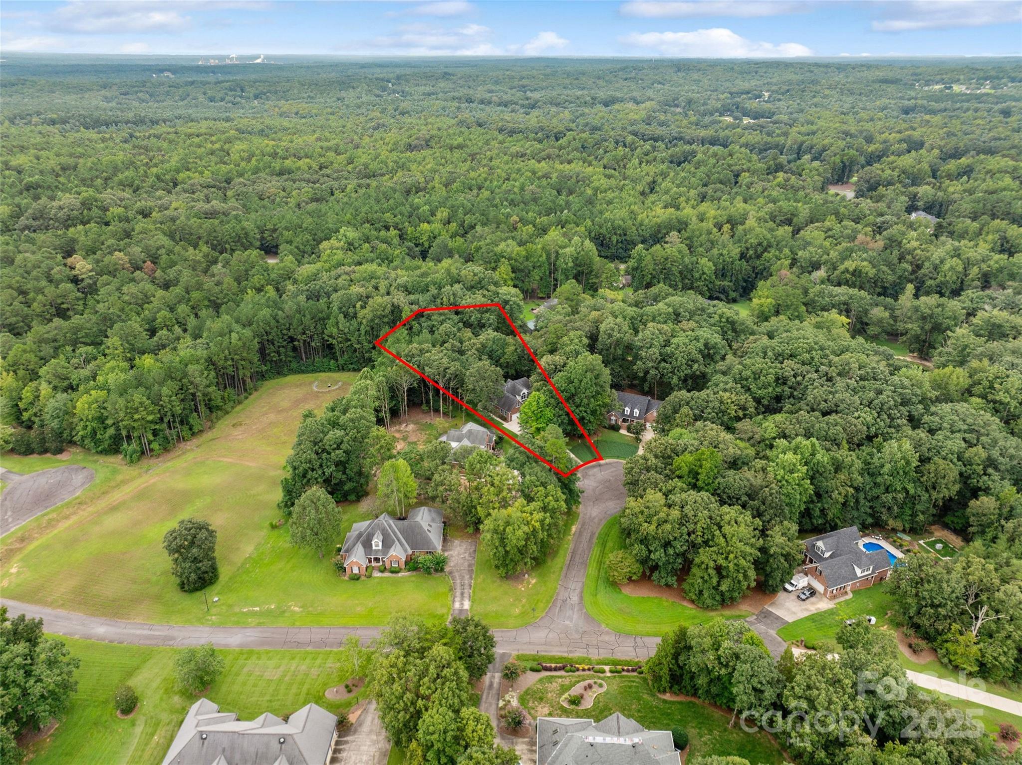 709 Pierce Court Property Photo 45