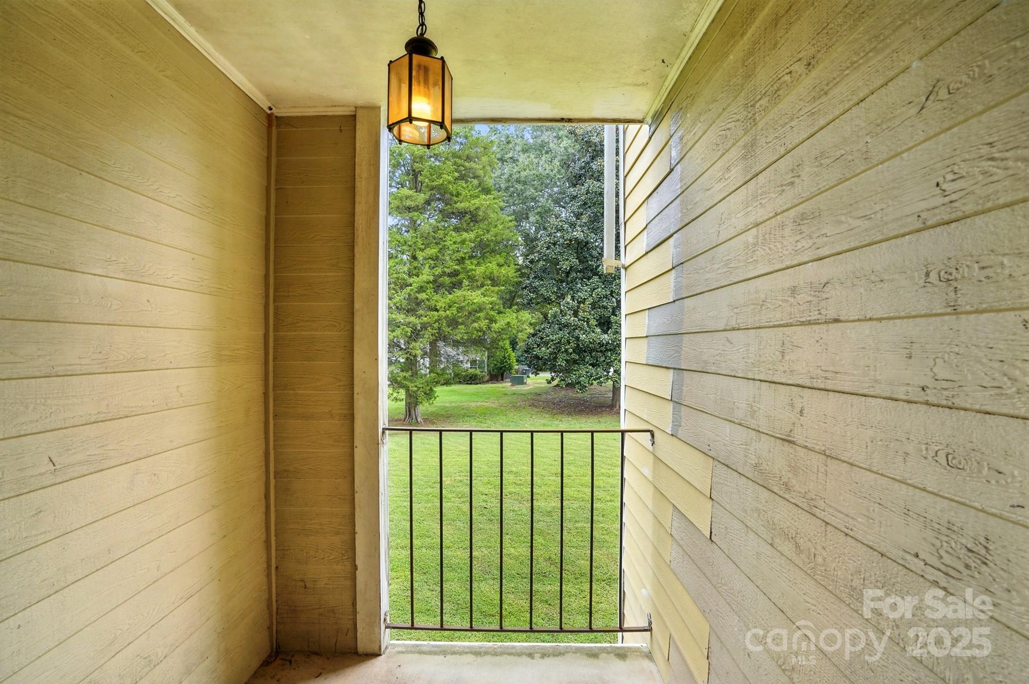 7360 Rose Terrace Court Property Photo 20