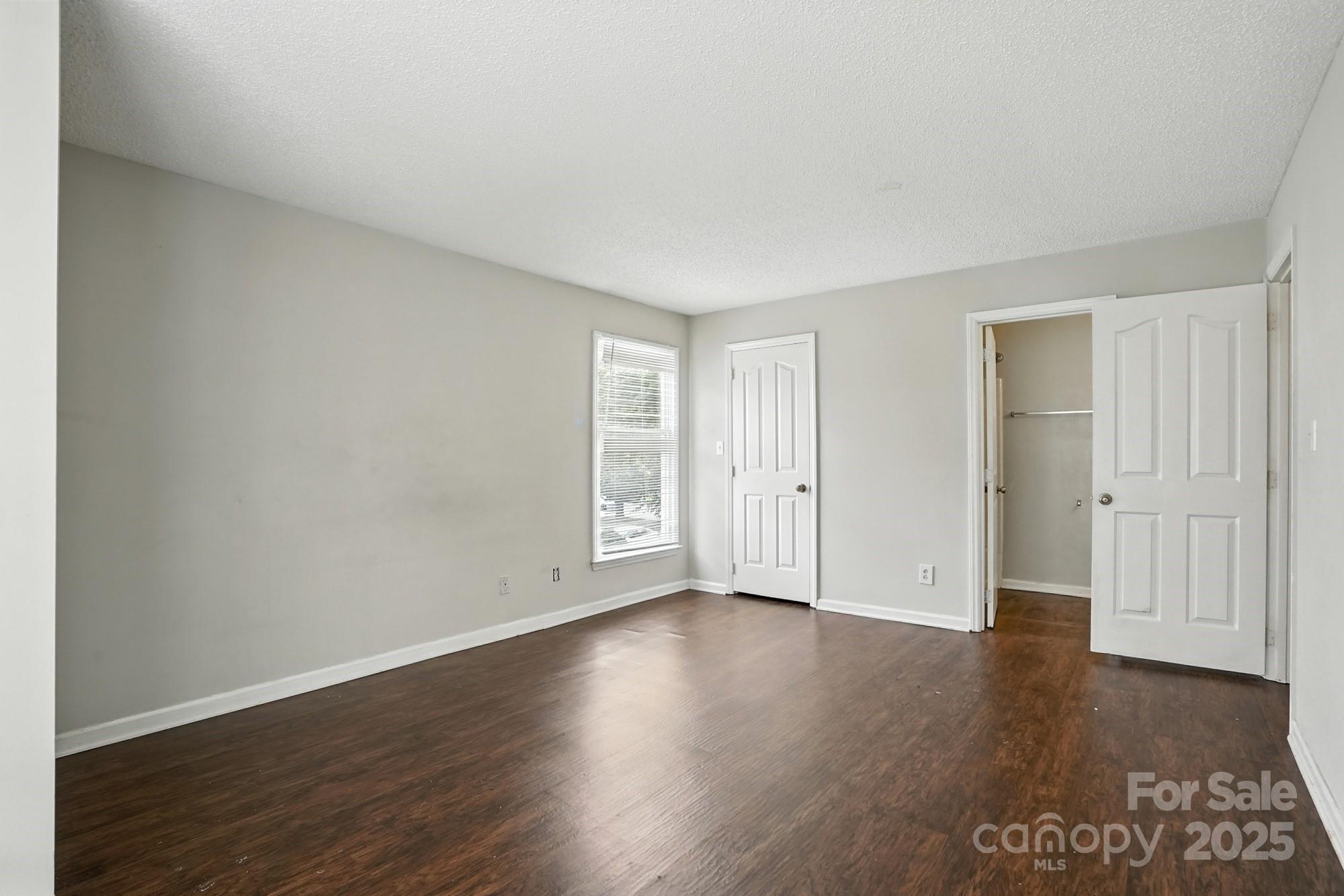 7360 Rose Terrace Court Property Photo 30