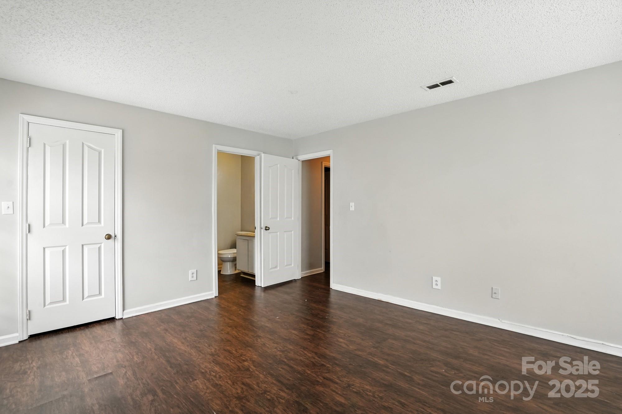 7360 Rose Terrace Court Property Photo 31