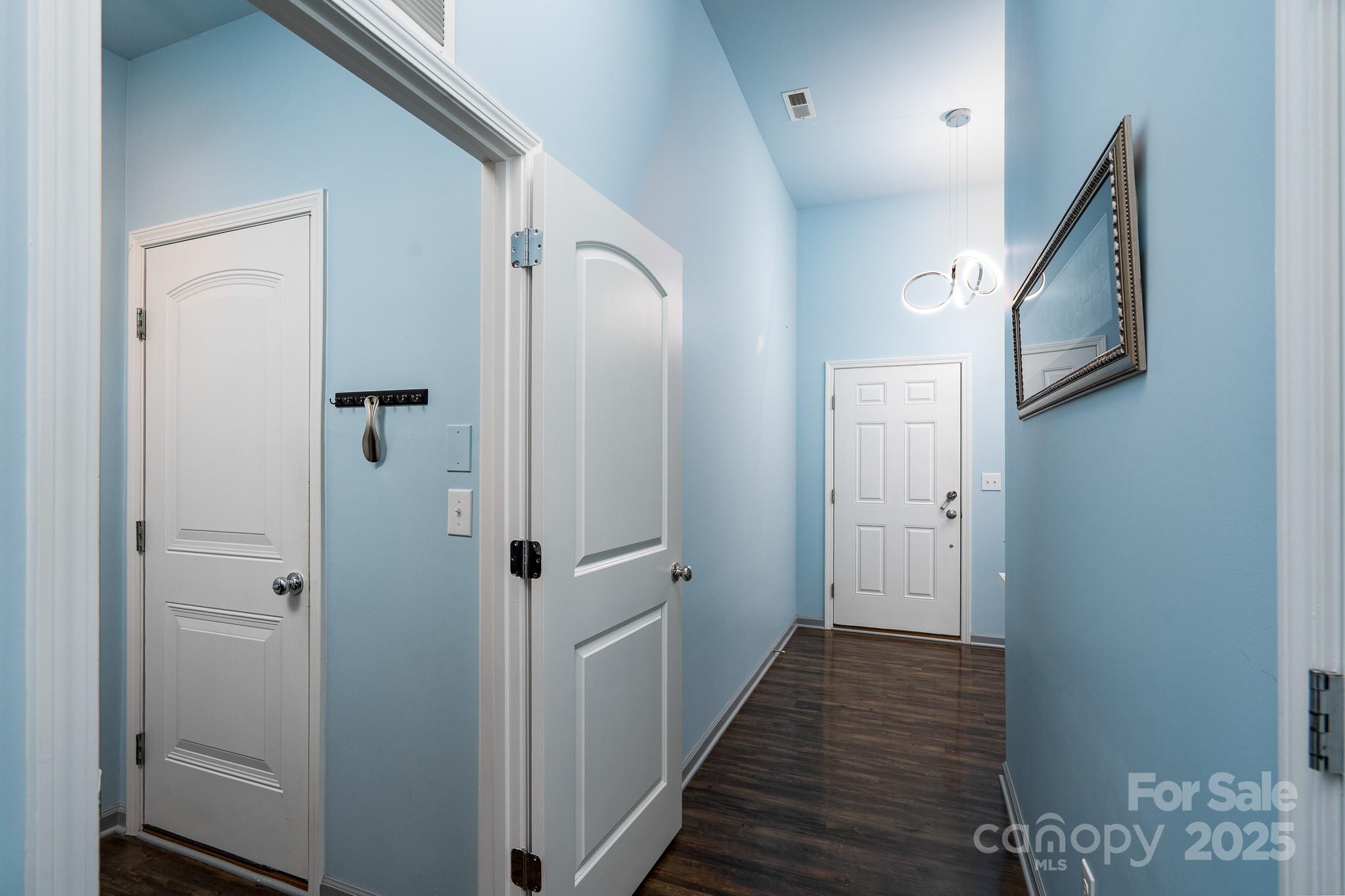 202 Paradise Hills Circle Property Photo 17