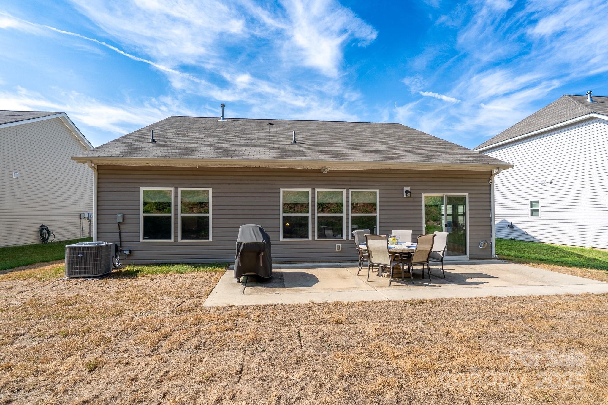 202 Paradise Hills Circle Property Photo 30