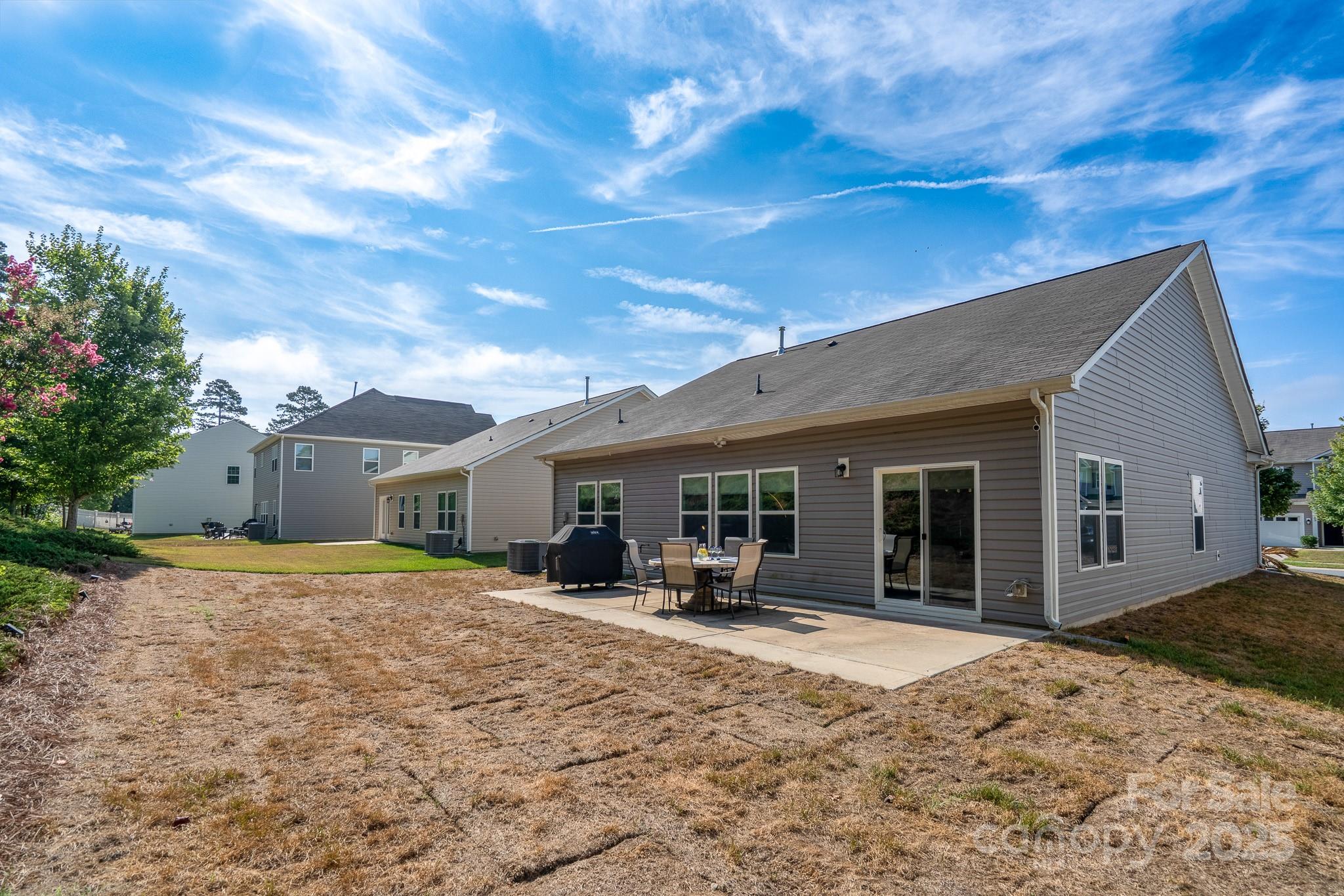 202 Paradise Hills Circle Property Photo 31