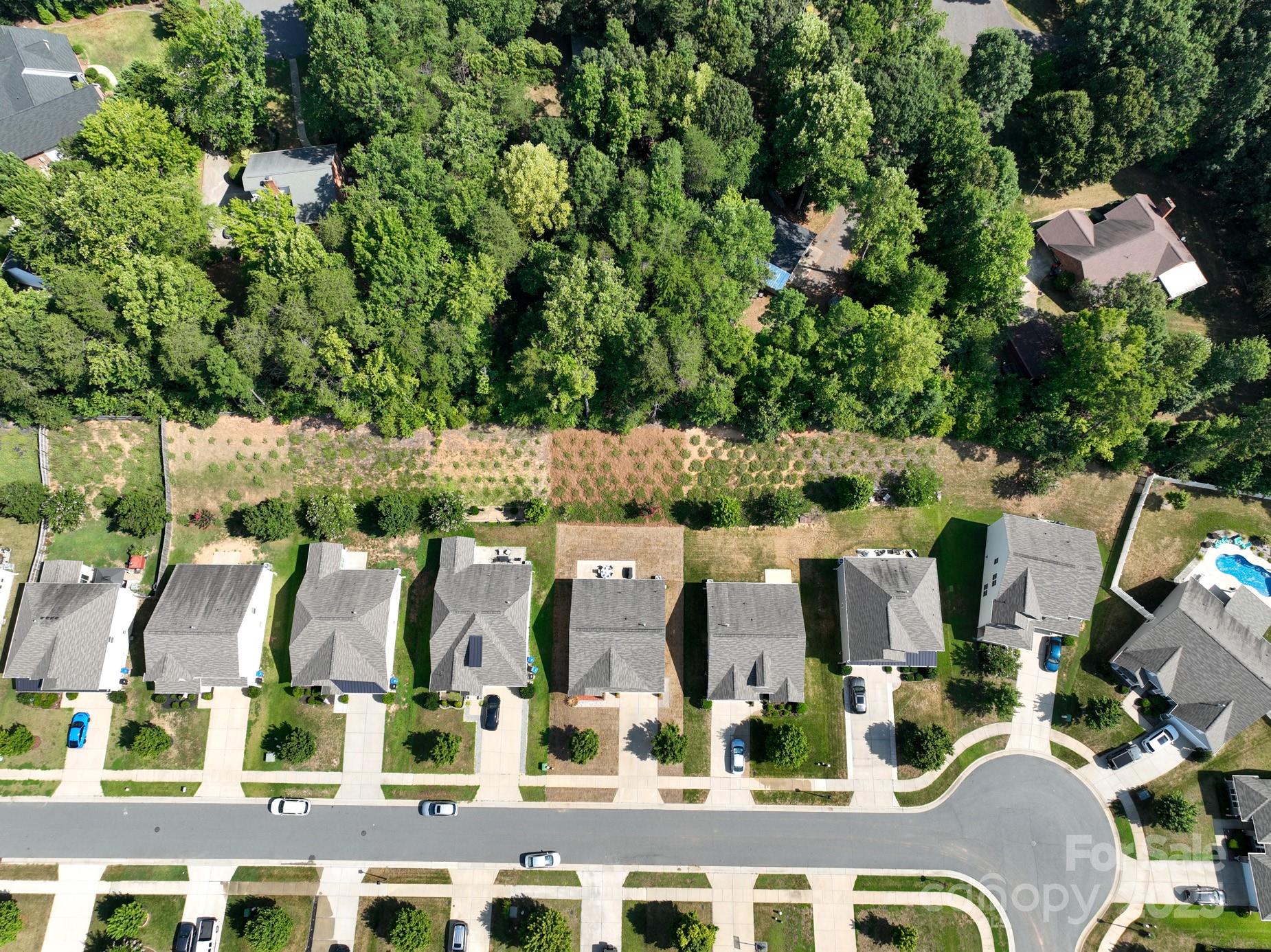 202 Paradise Hills Circle Property Photo 38