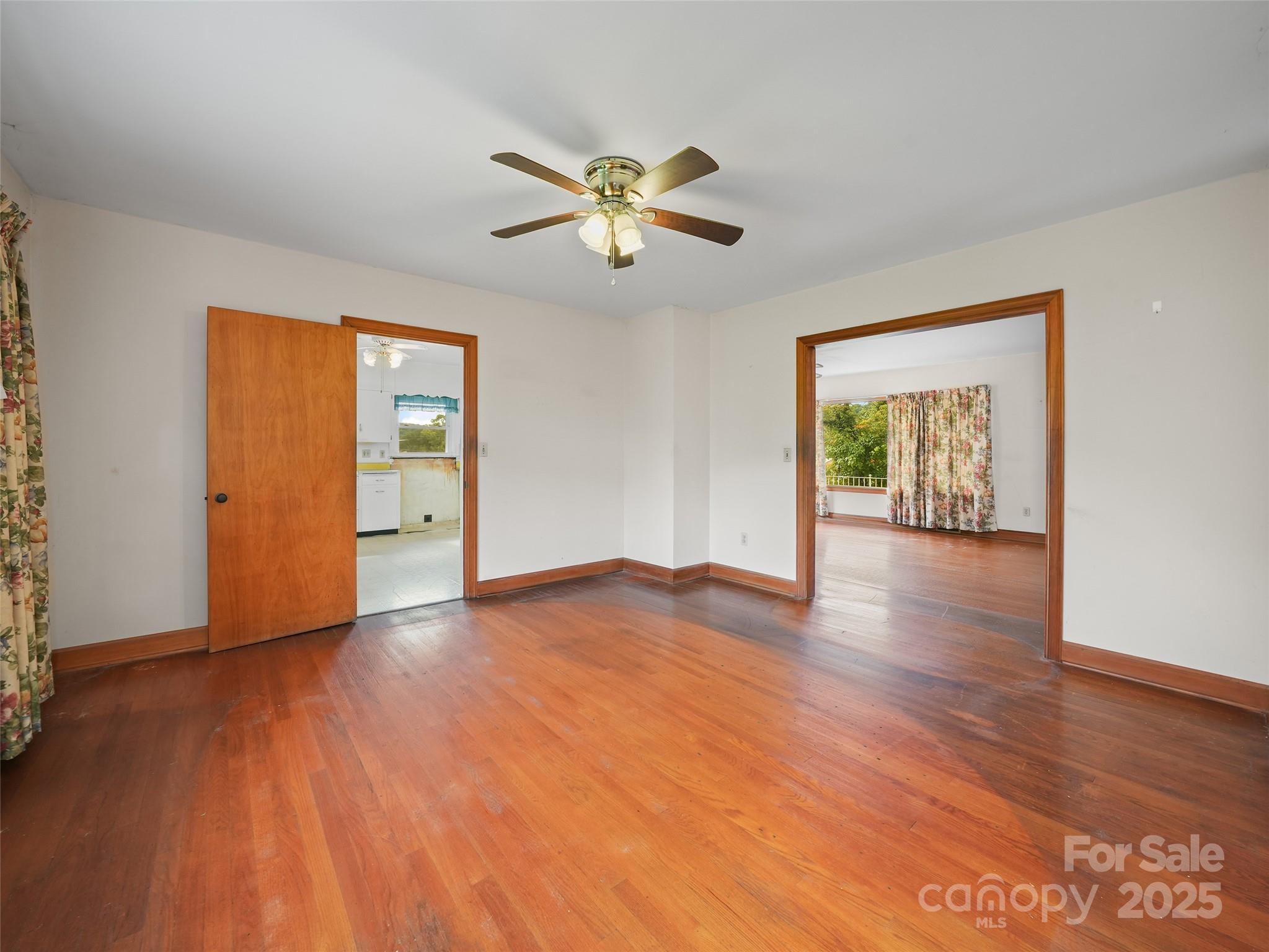 5 Noland Downs Road Property Photo 9