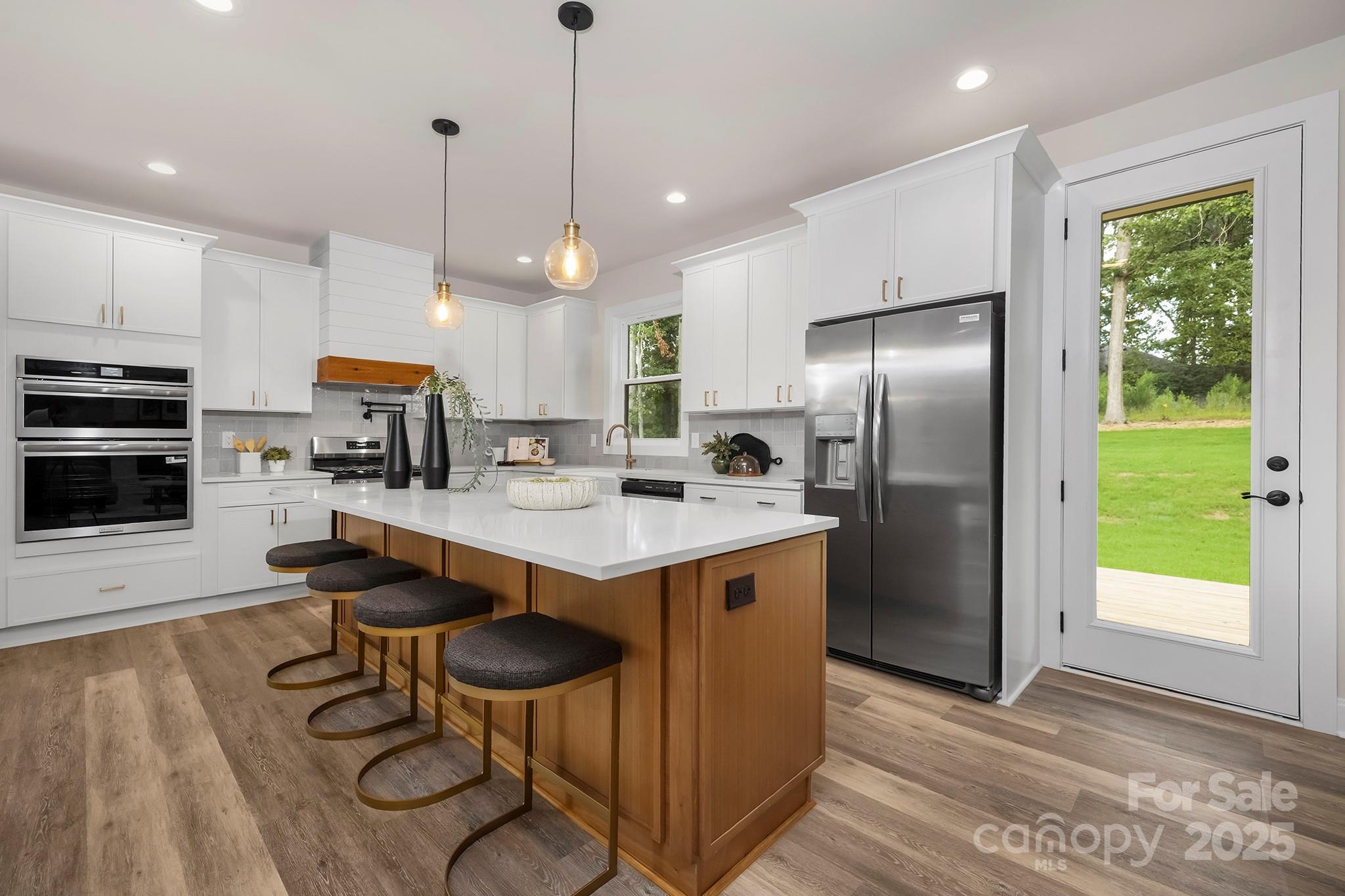 16321 Riverpointe Drive Property Photo 12