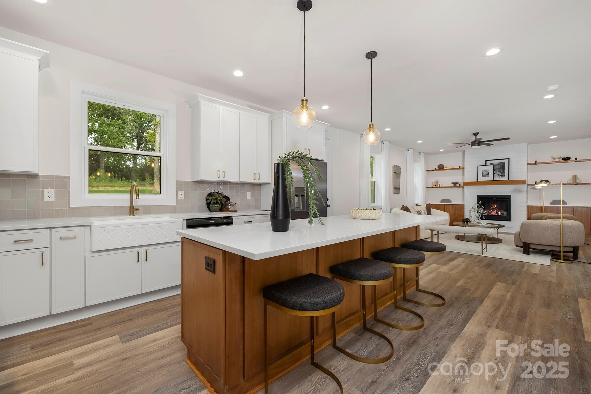 16321 Riverpointe Drive Property Photo 14