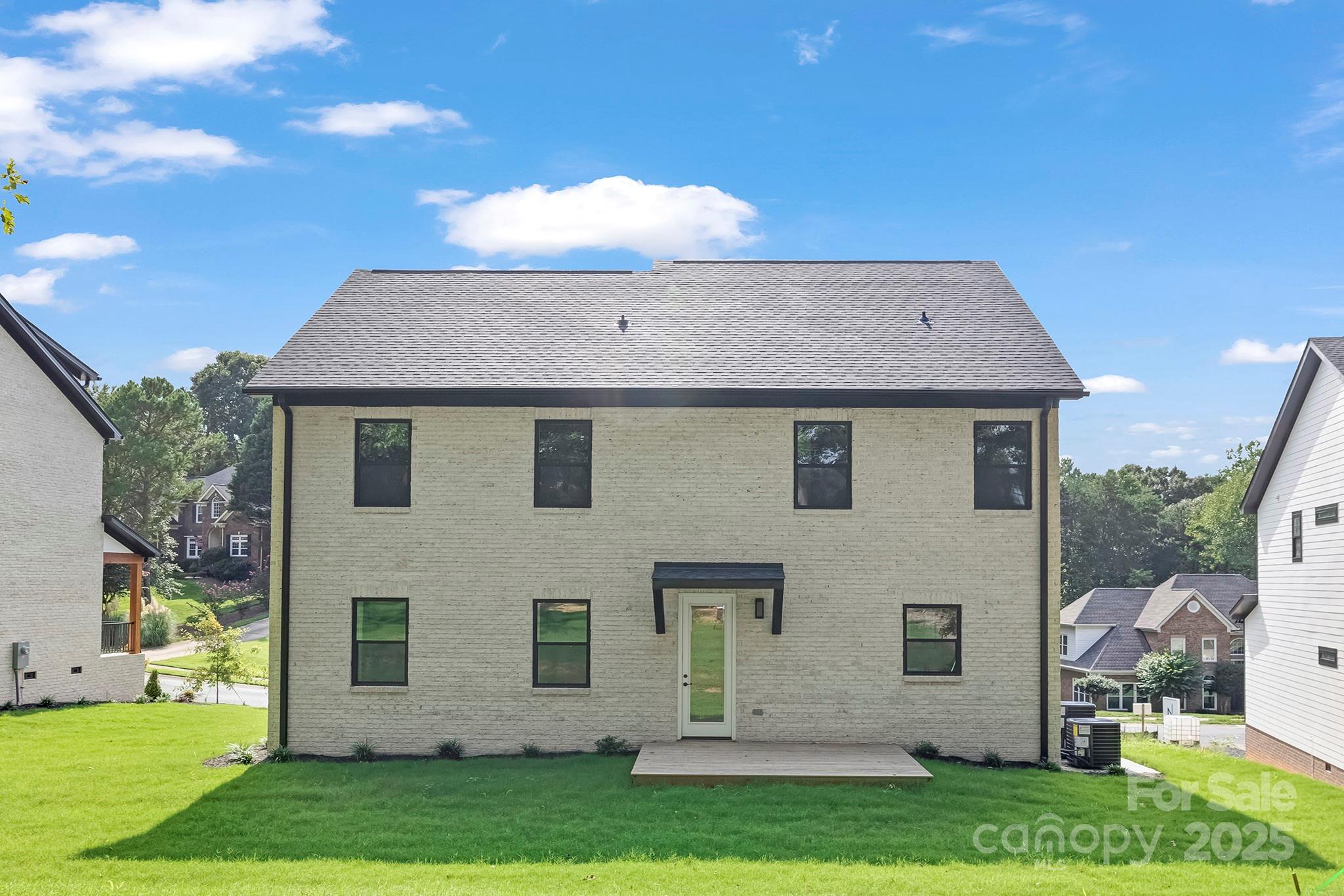 16321 Riverpointe Drive Property Photo 36