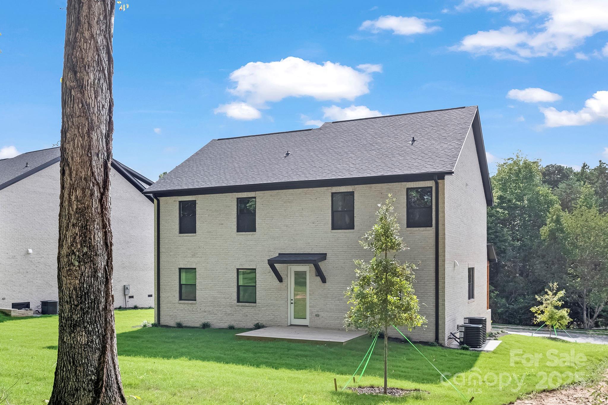 16321 Riverpointe Drive Property Photo 37