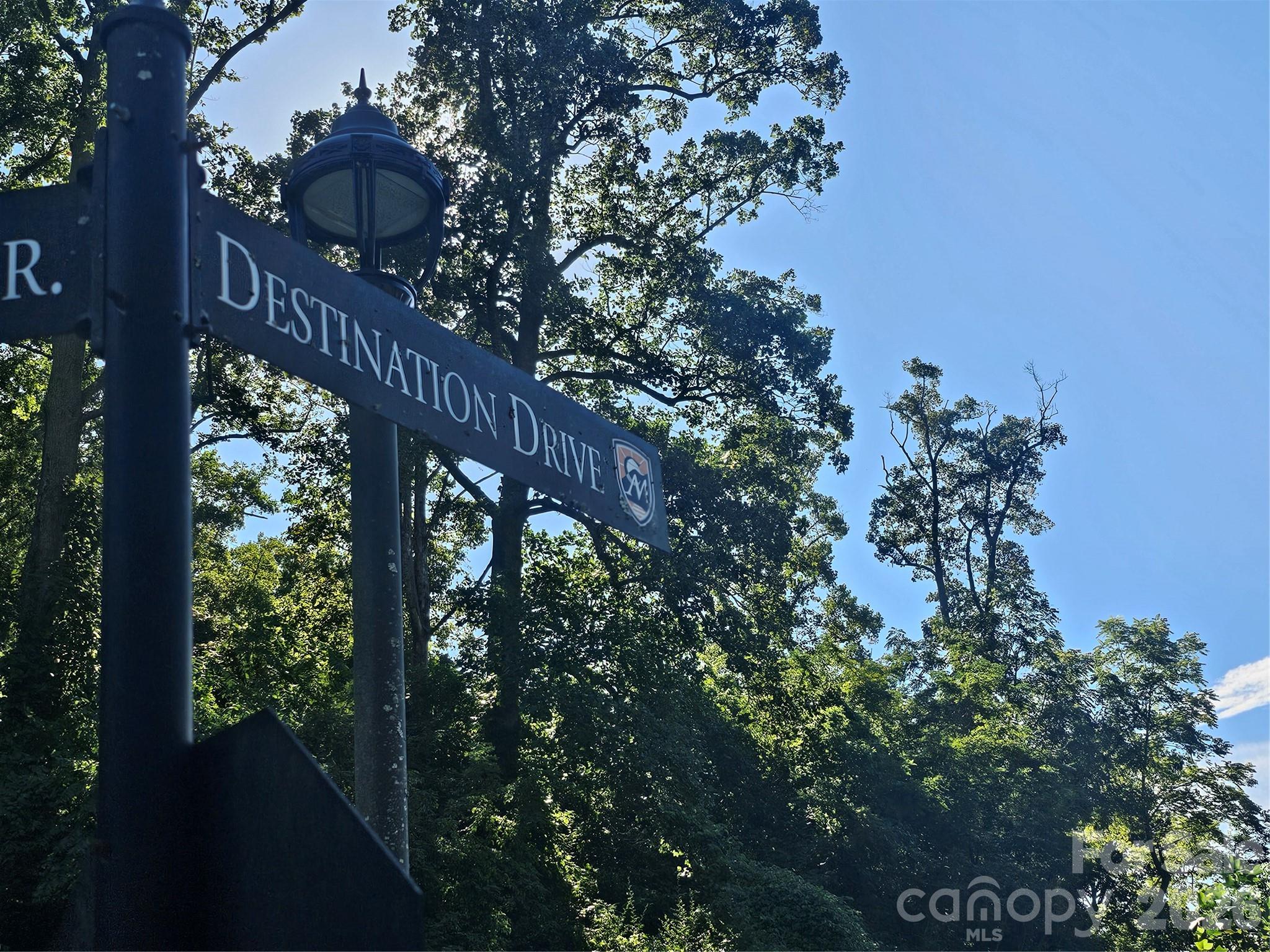 97 Destination Drive Property Photo 3