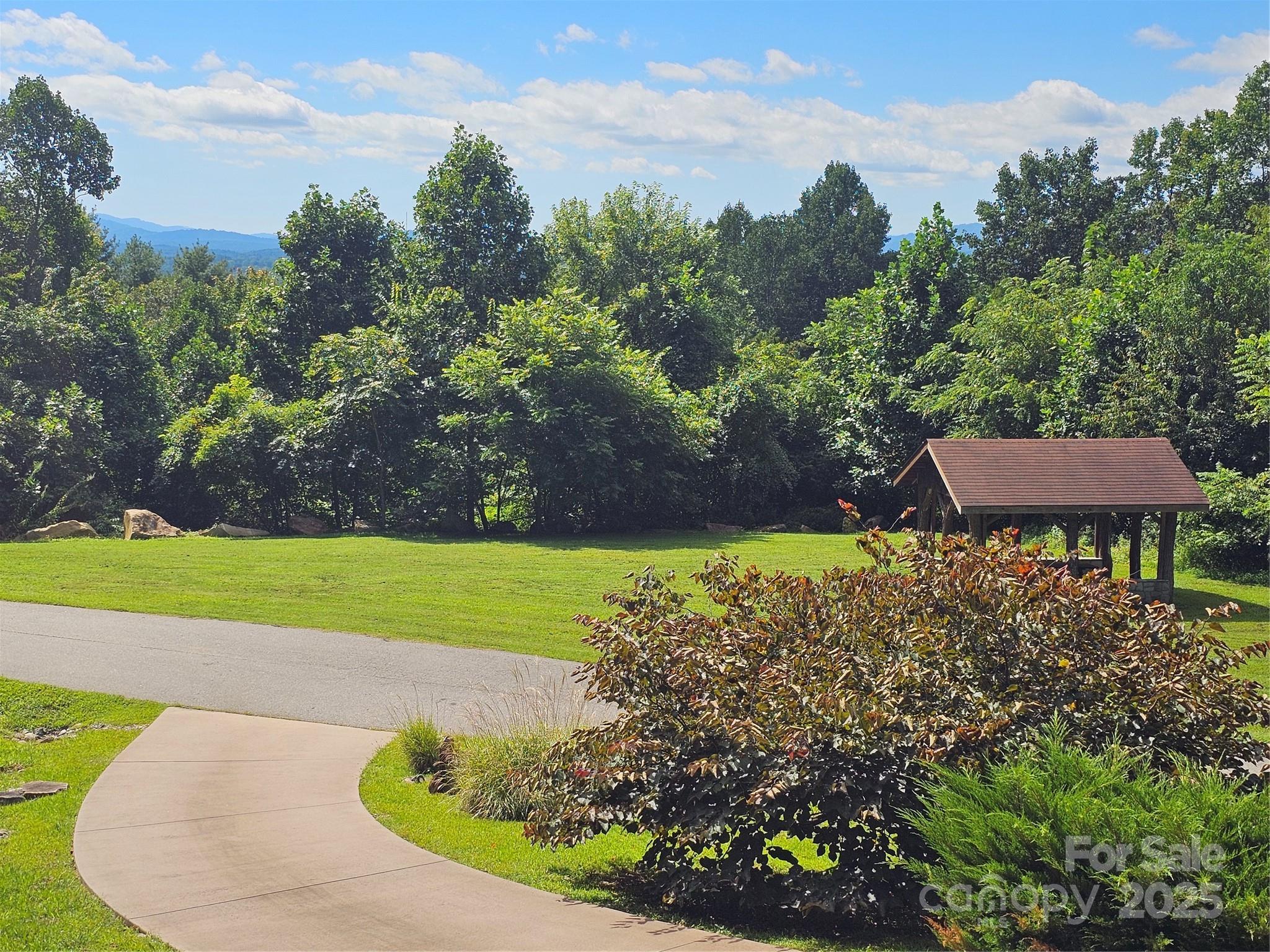 97 Destination Drive Property Photo 42