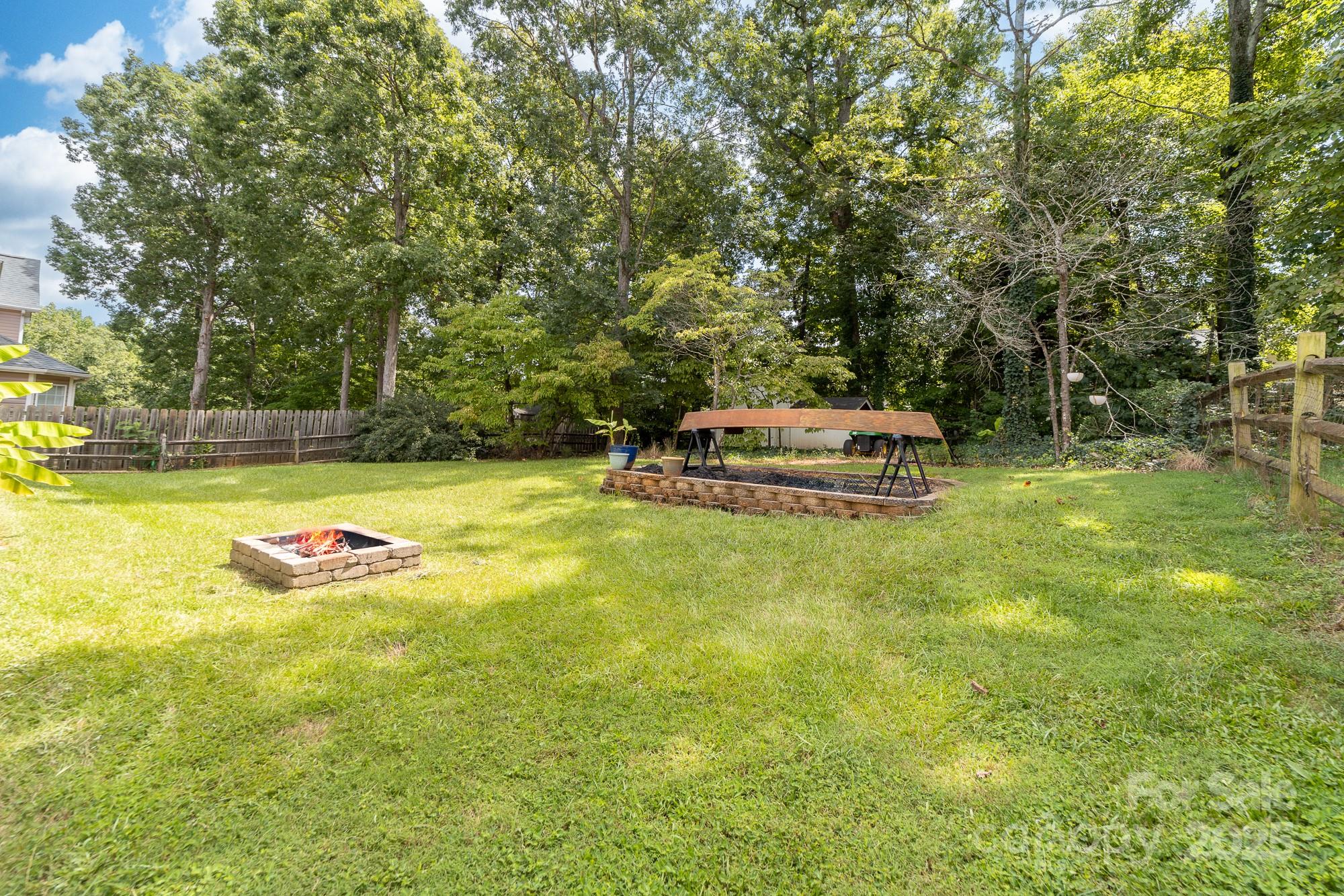 10422 Baskerville Avenue Property Photo 27