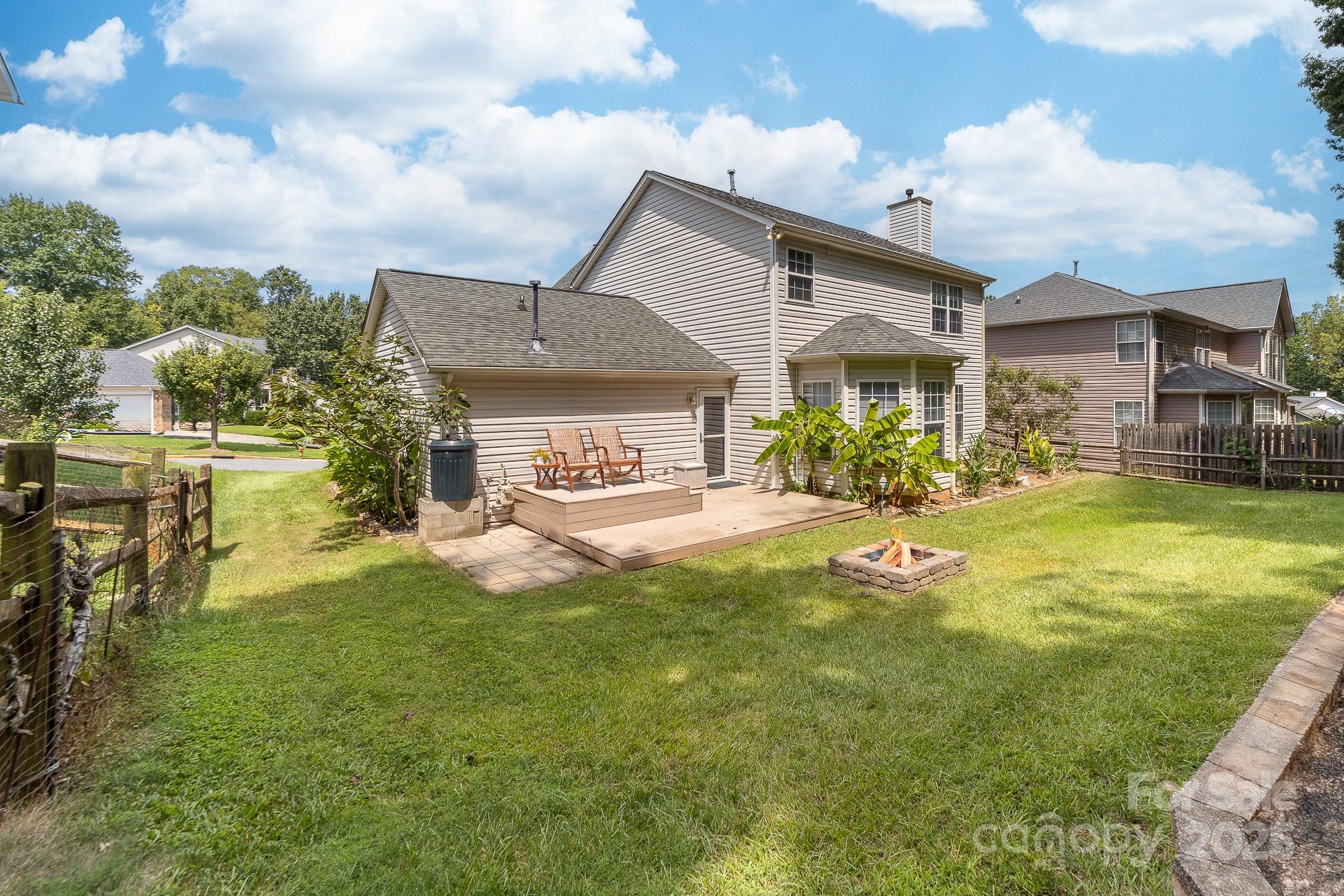 10422 Baskerville Avenue Property Photo 30