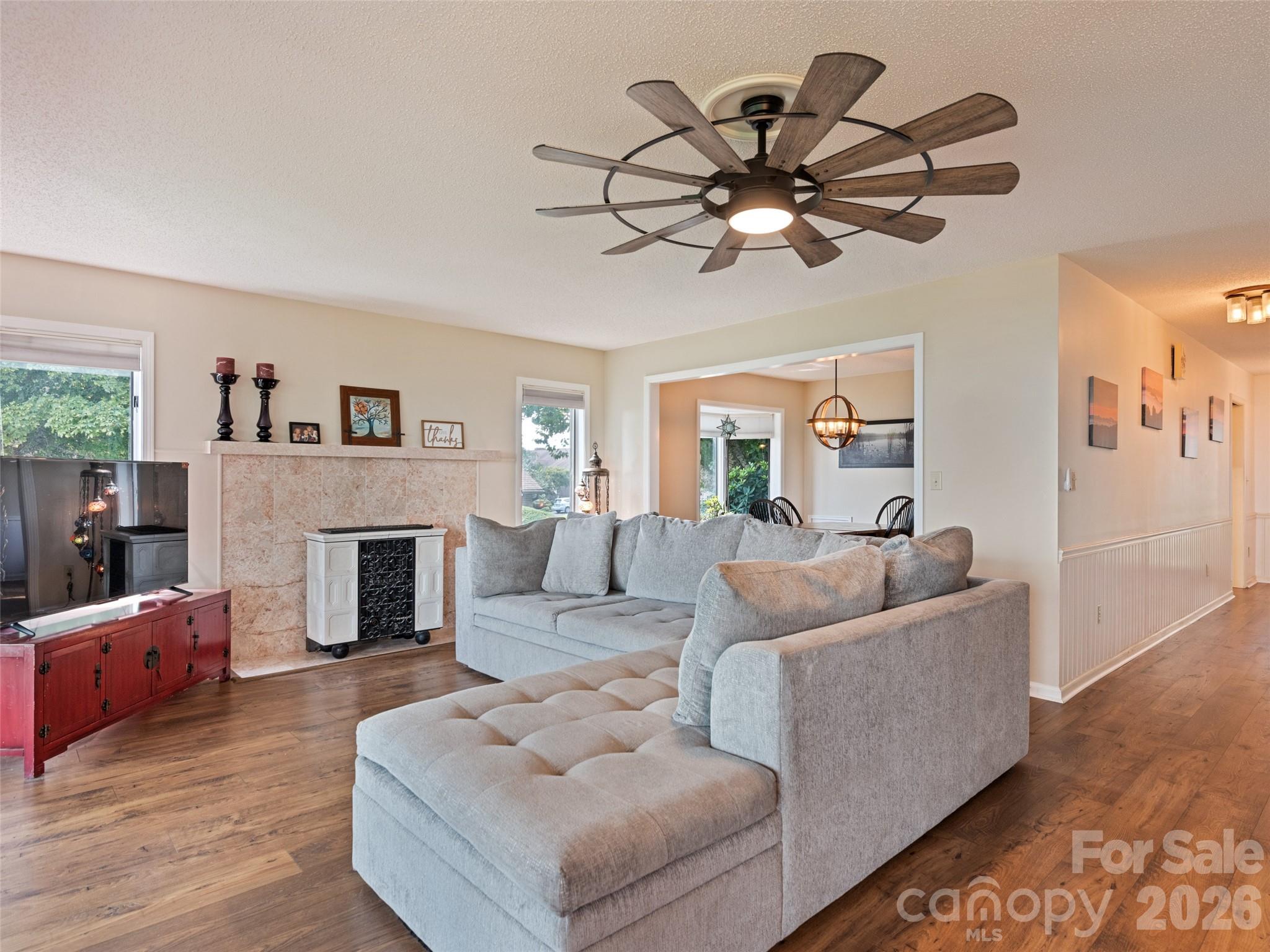 602 Fleetwood Plaza Property Photo 19
