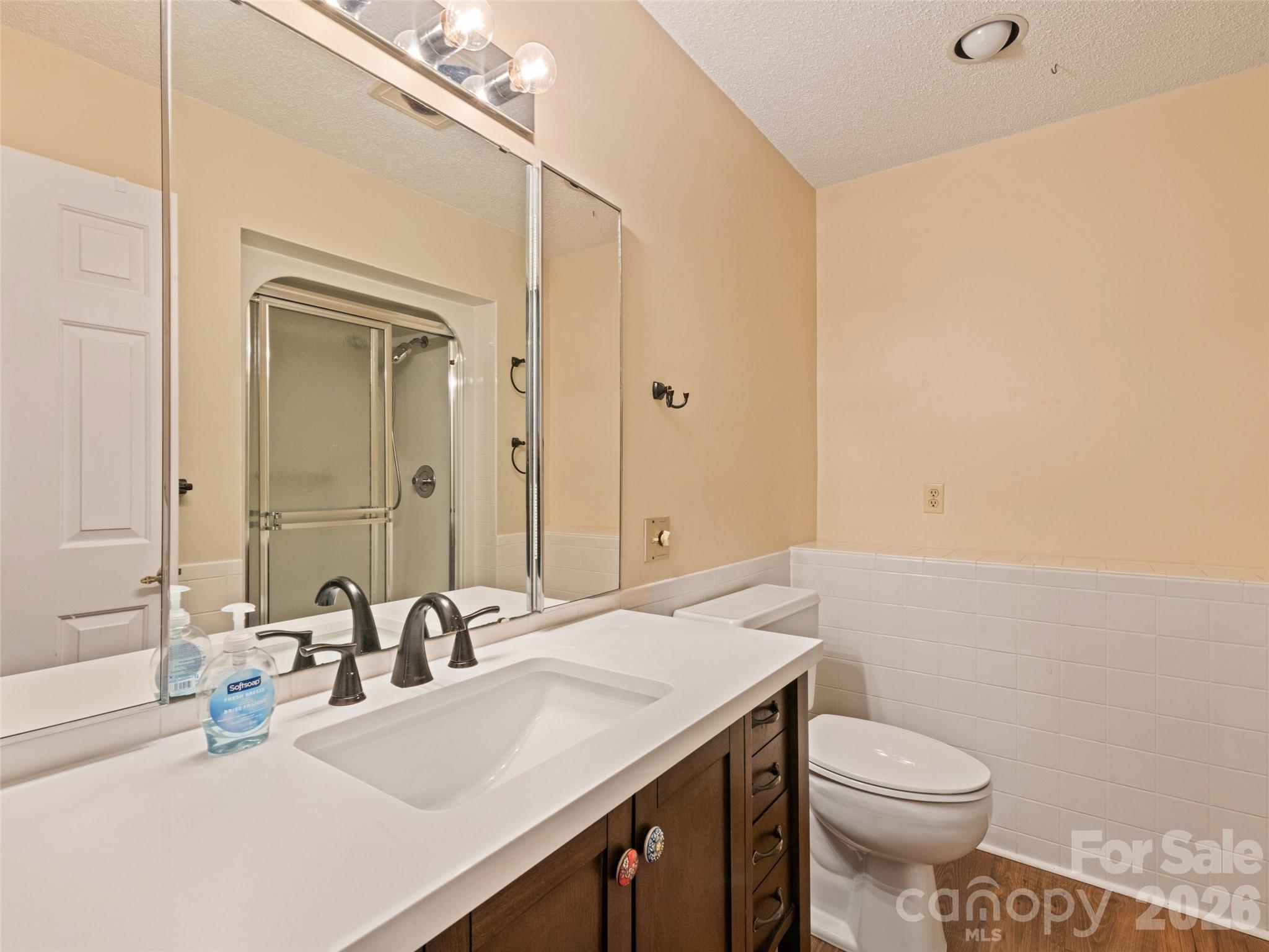 602 Fleetwood Plaza Property Photo 35
