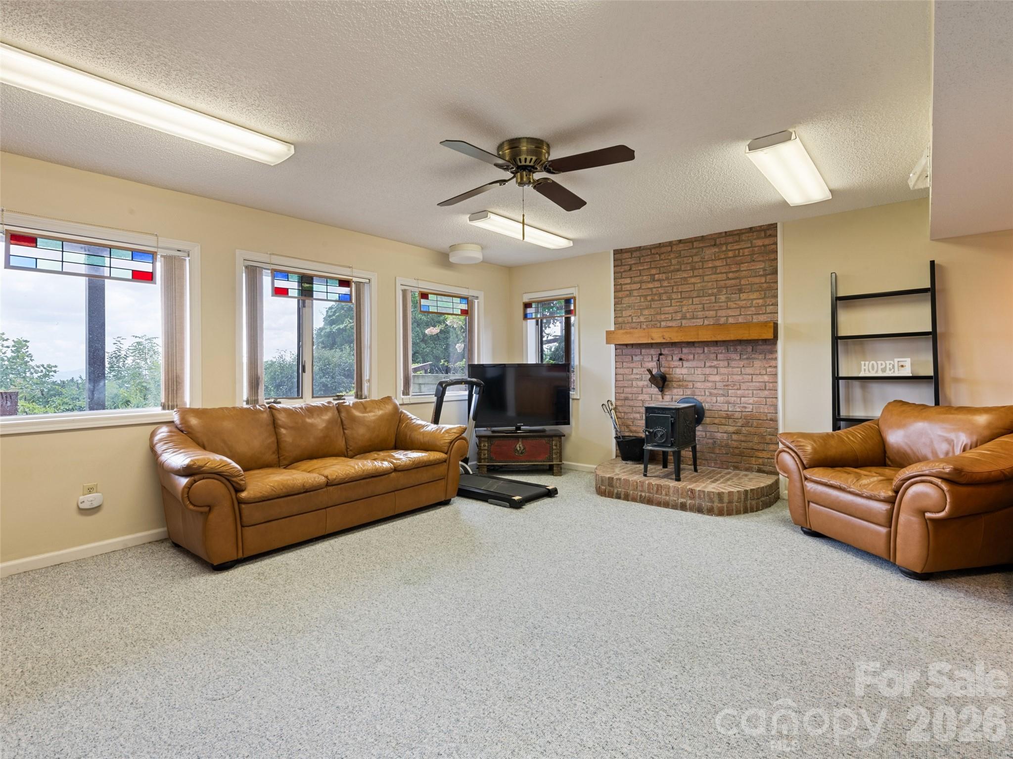 602 Fleetwood Plaza Property Photo 43