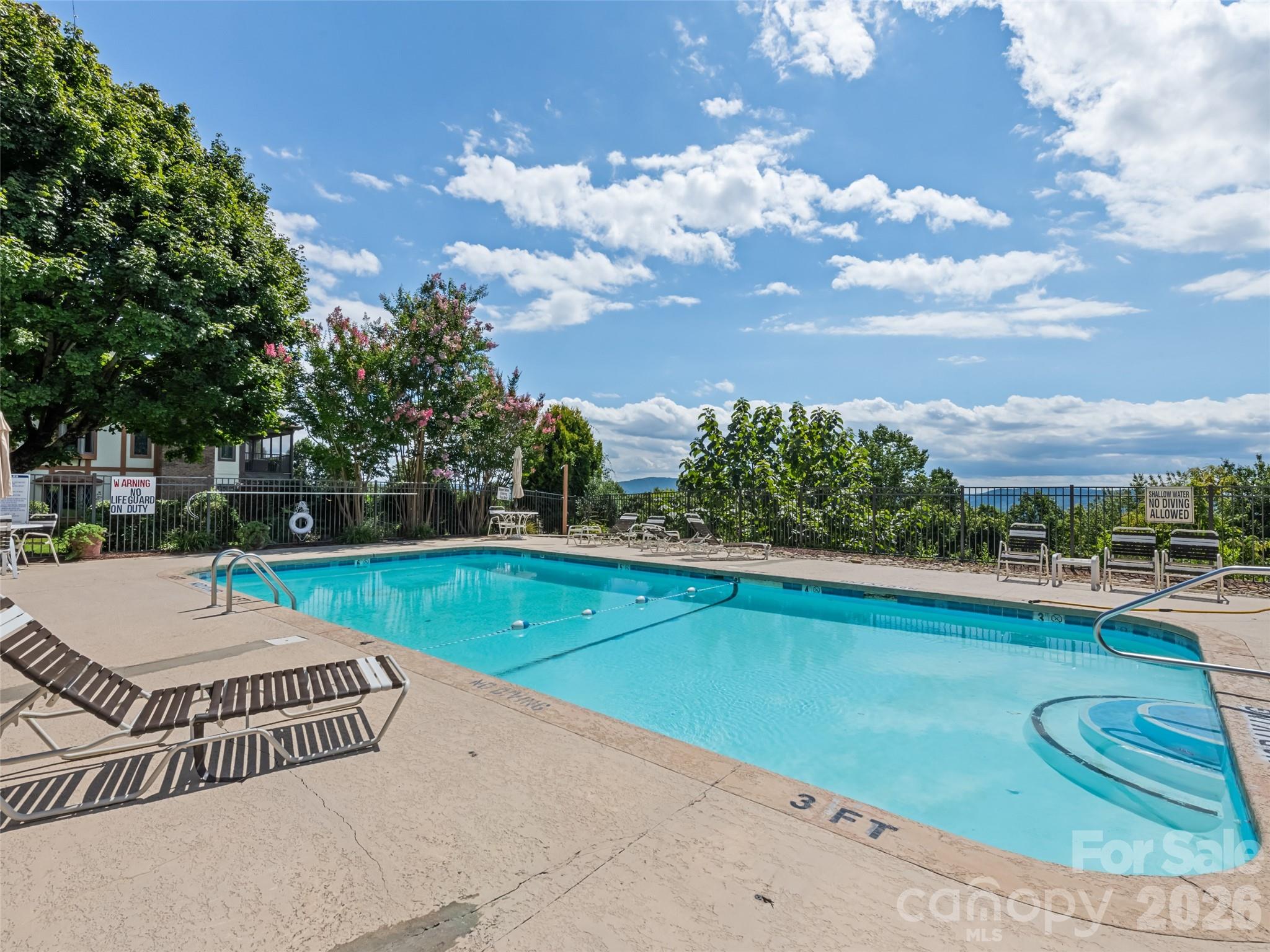 602 Fleetwood Plaza Property Photo 45