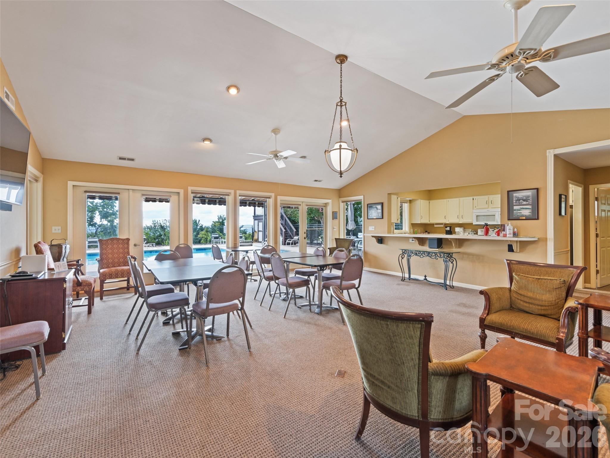 602 Fleetwood Plaza Property Photo 47