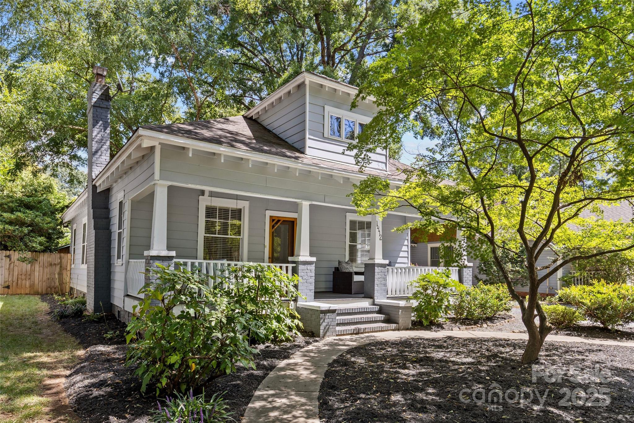 1412 Thomas Avenue Property Photo 1