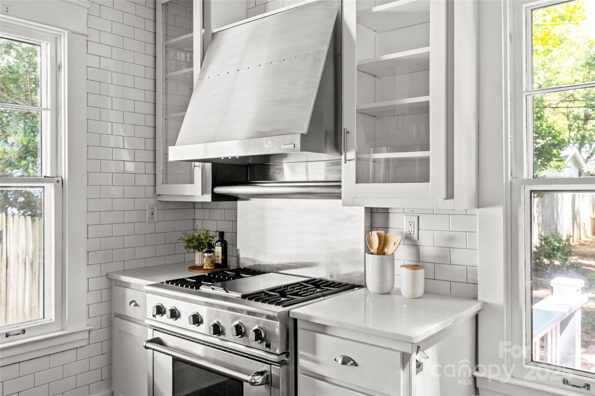 1412 Thomas Avenue Property Photo 20