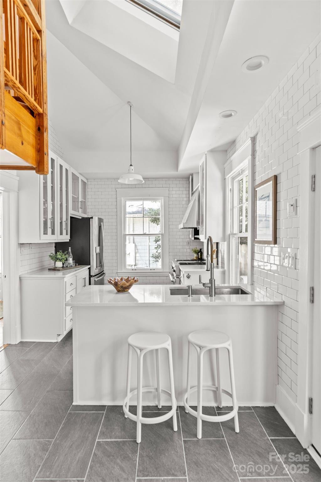 1412 Thomas Avenue Property Photo 22