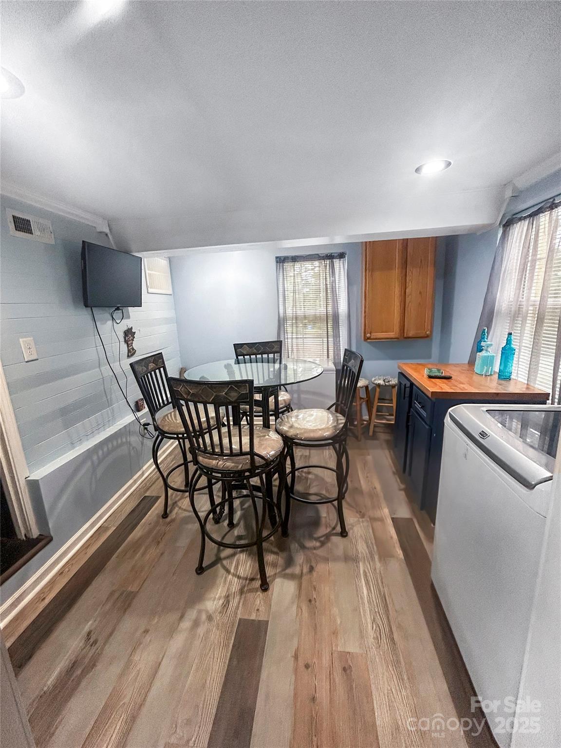 754 S 5th Street Property Photo 7