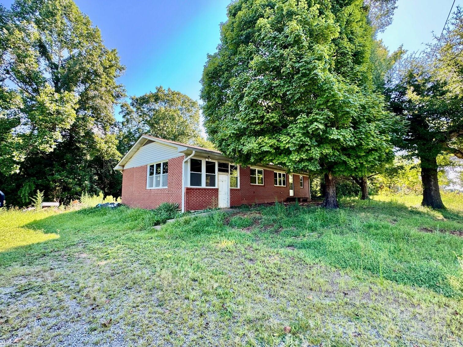 3445 Old Us 421 Highway Property Photo 2