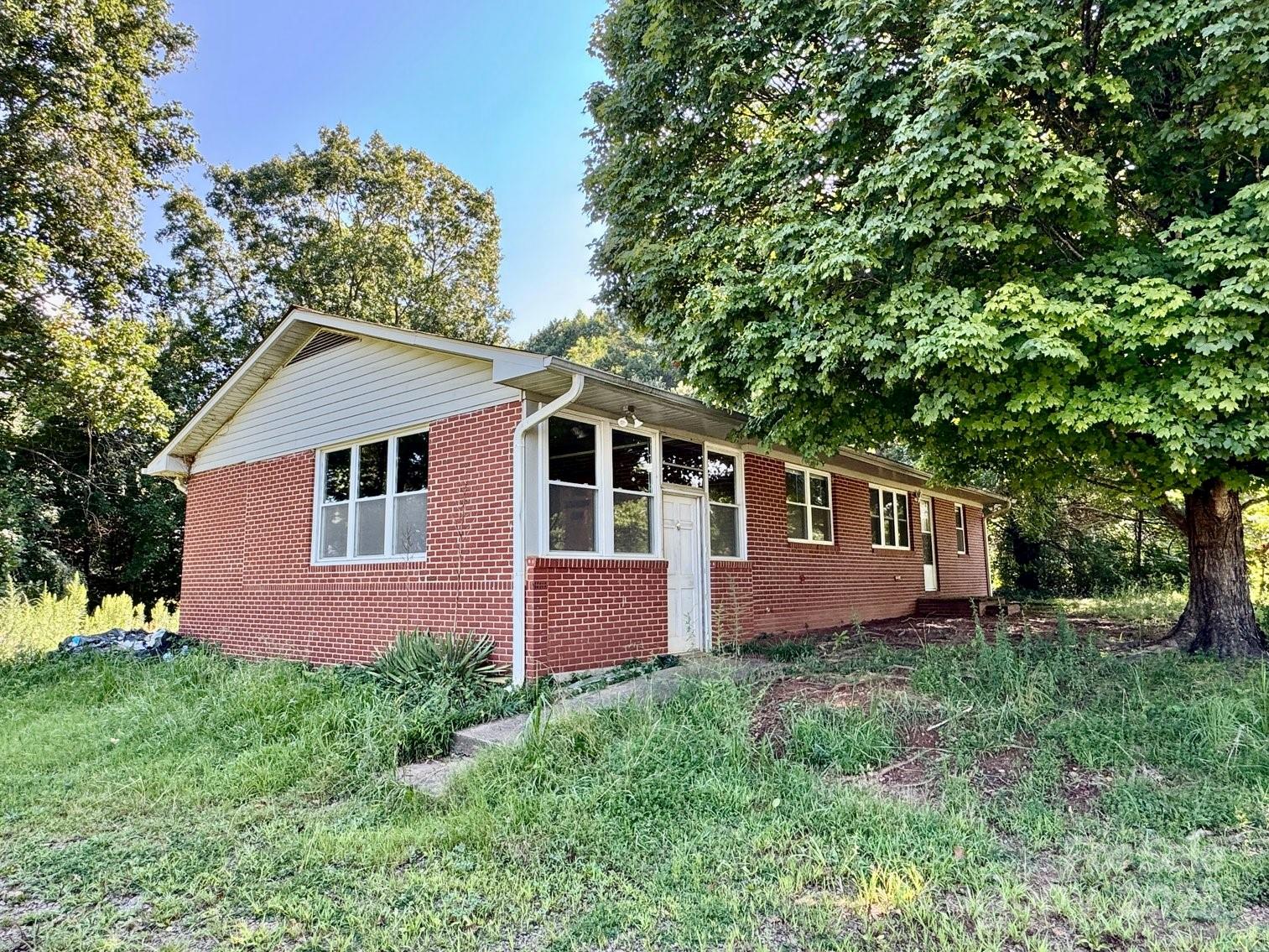 3445 Old Us 421 Highway Property Photo 3