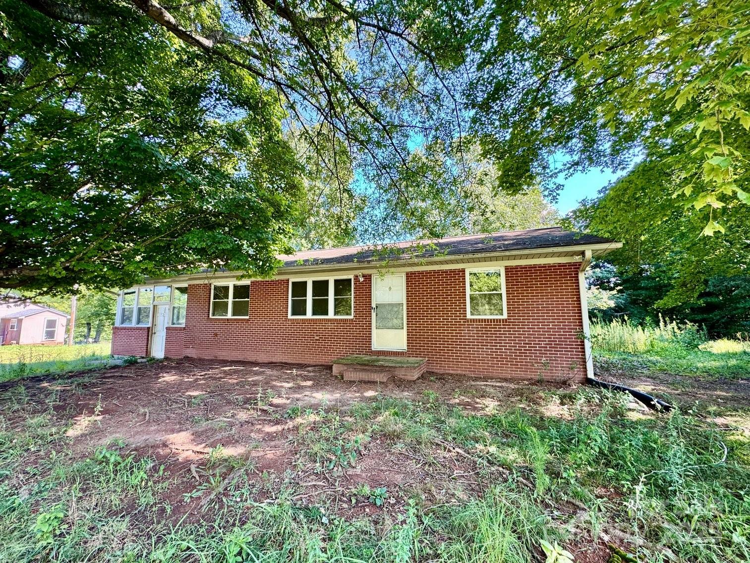 3445 Old Us 421 Highway Property Photo 4