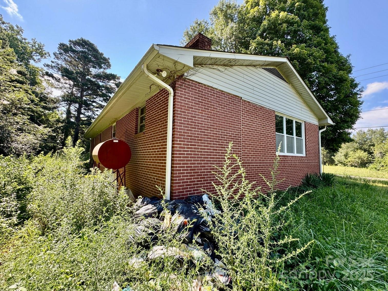 3445 Old Us 421 Highway Property Photo 7