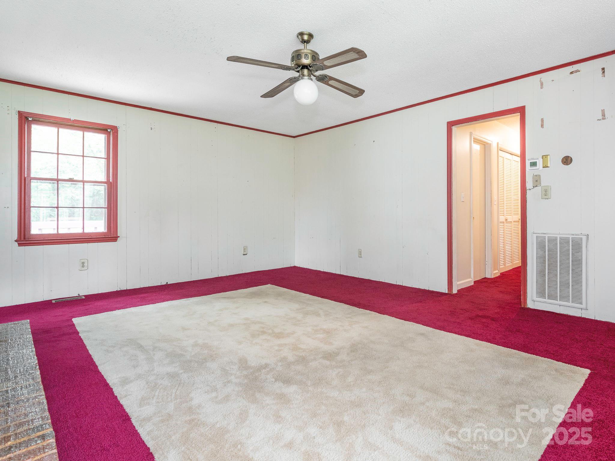 2321 Green Peach Road Property Photo 14