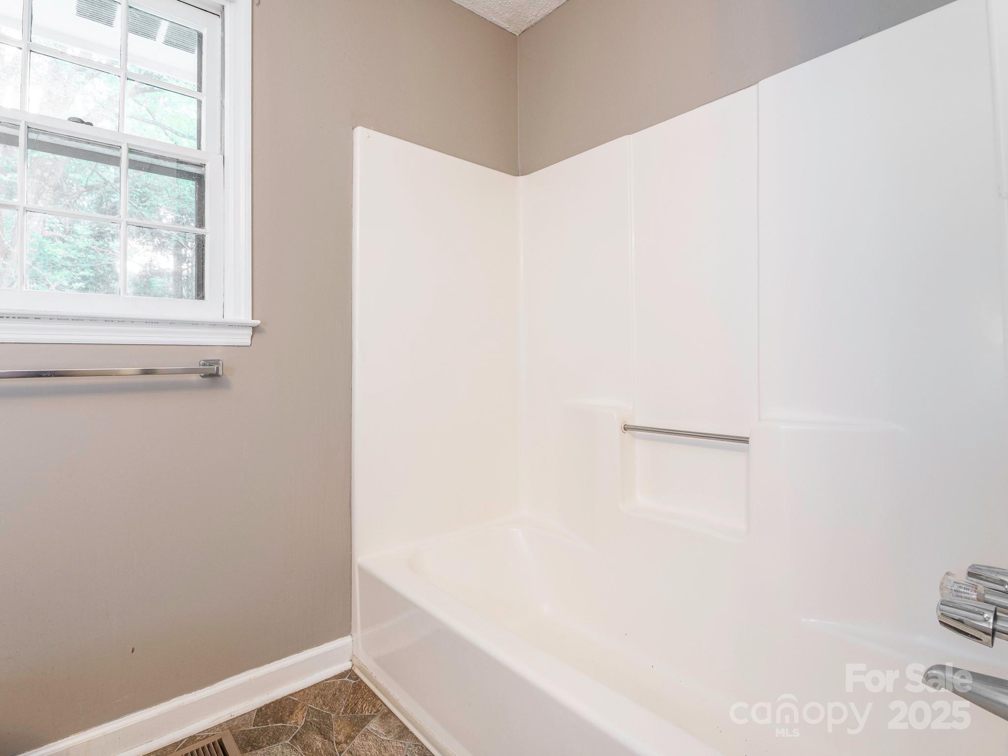 2321 Green Peach Road Property Photo 23