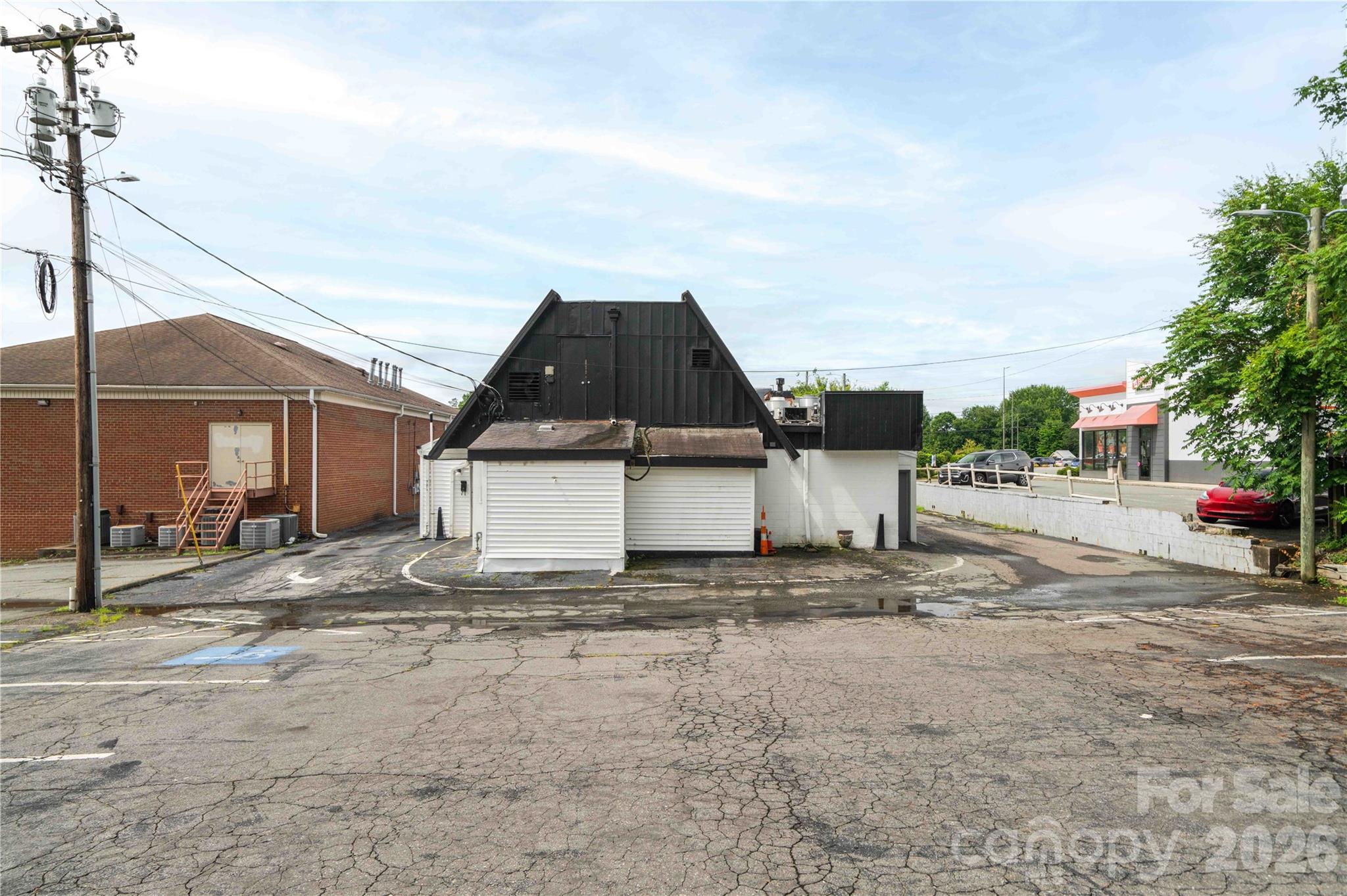 3449 Robinhood Road Property Photo 31