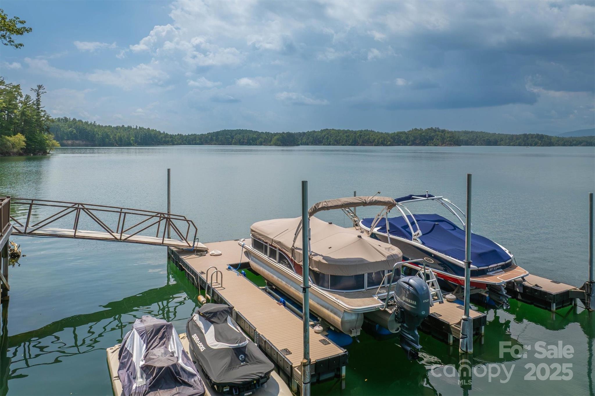5140 Beech Bluff Drive Property Photo 4