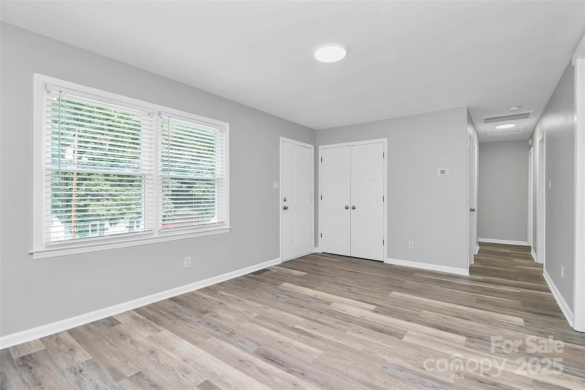 723 Edgegreen Drive Property Photo 2