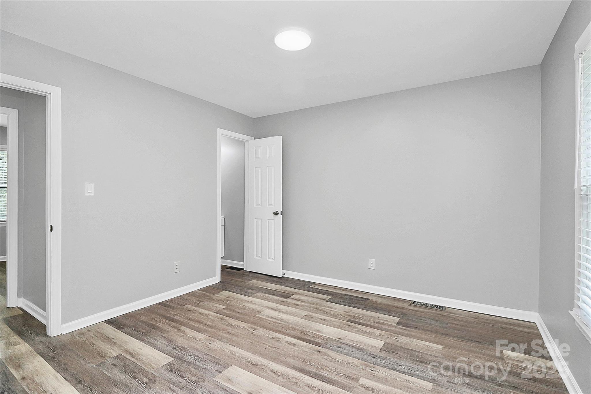 723 Edgegreen Drive Property Photo 13