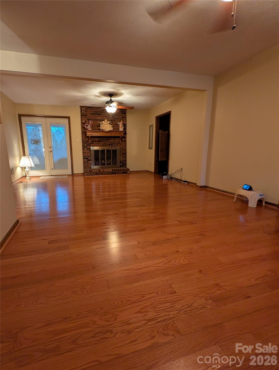 3065 Woodstream Drive Property Photo 10