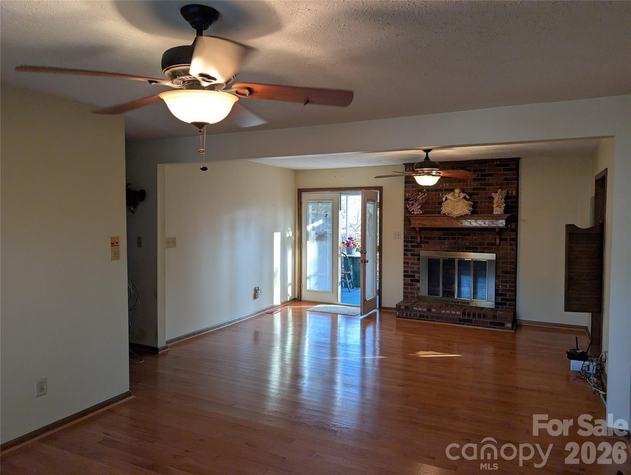 3065 Woodstream Drive Property Photo 12