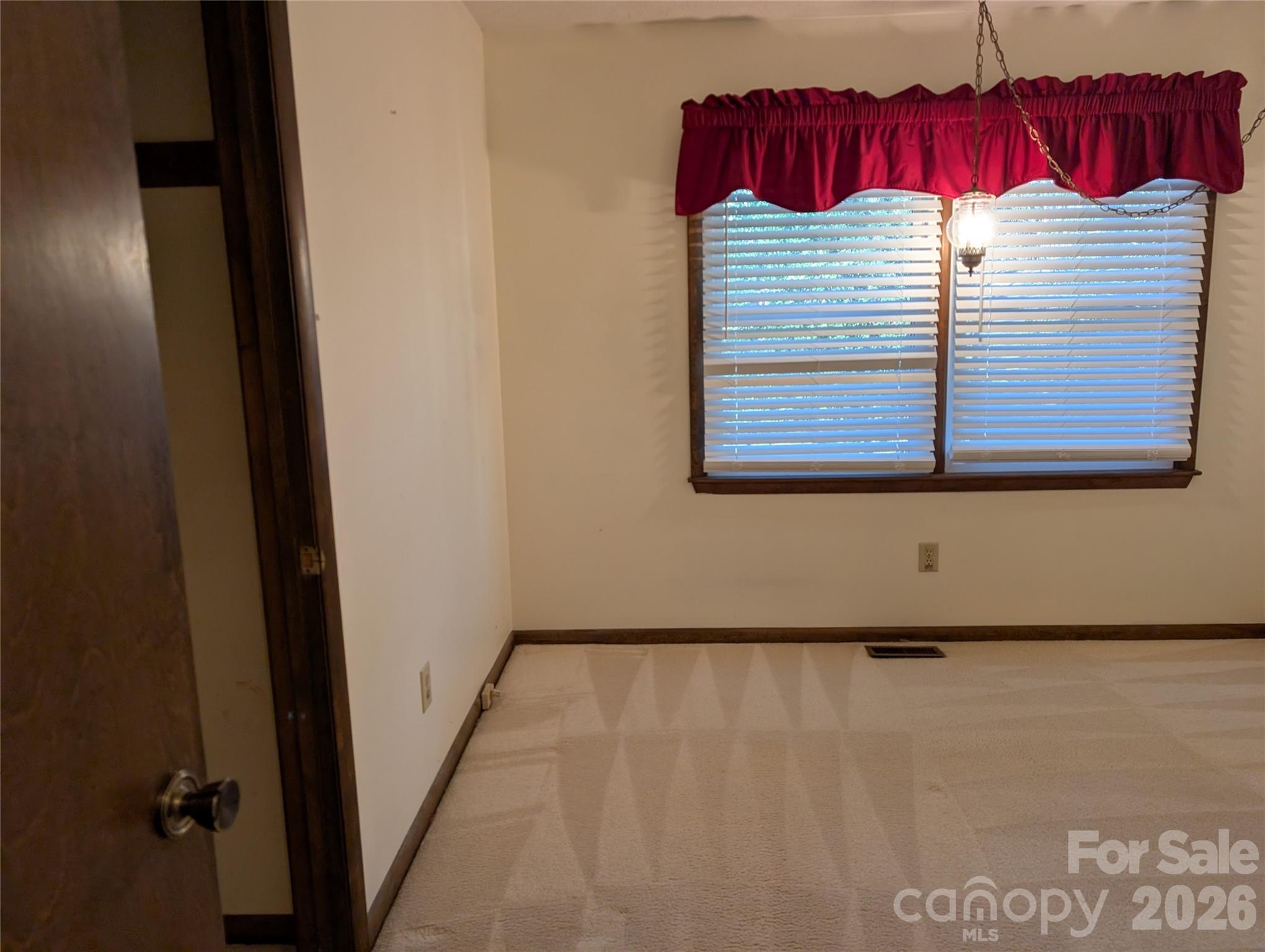 3065 Woodstream Drive Property Photo 26