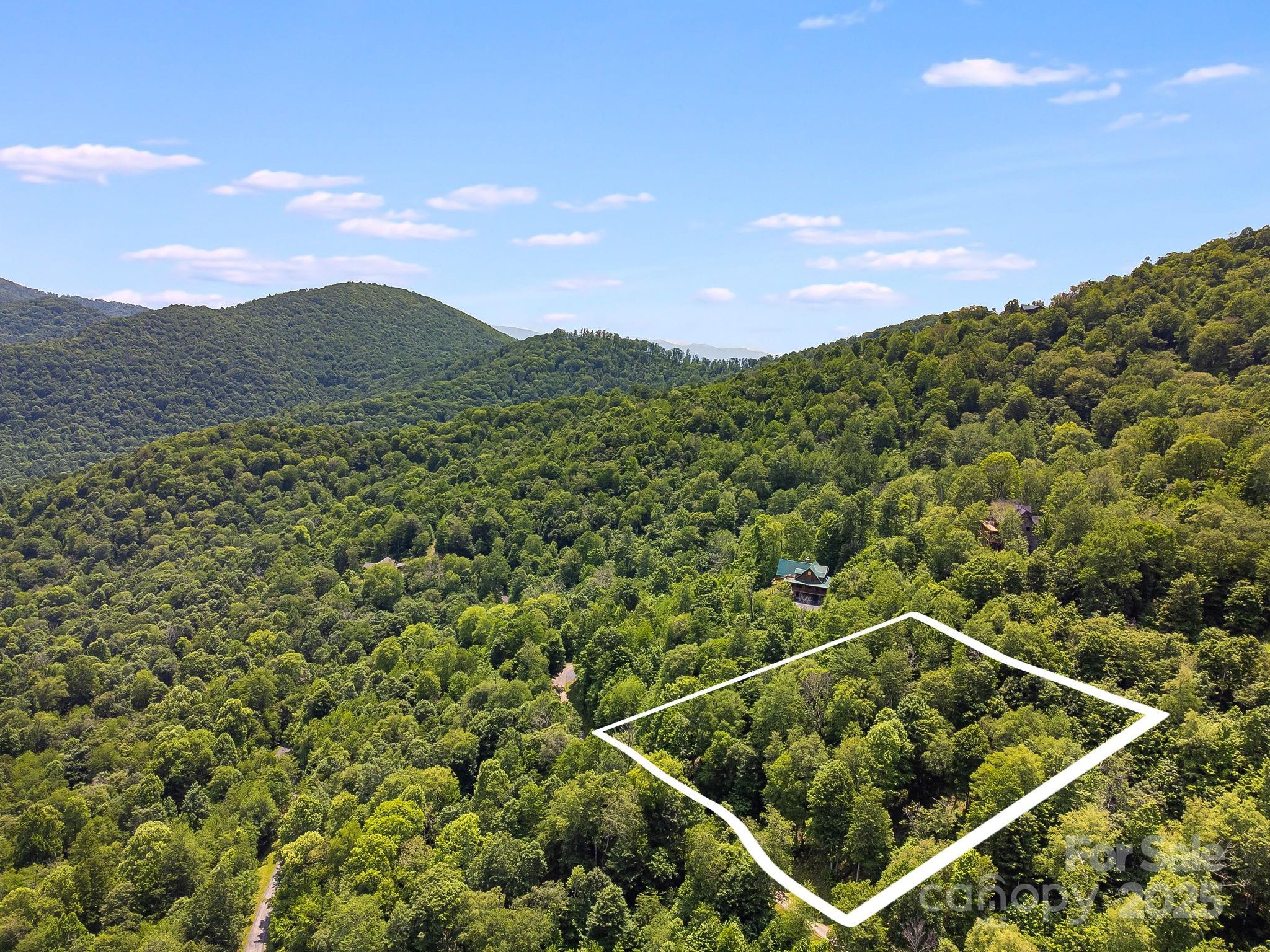 1617 Mountain Gait Drive 16 & 17 Property Photo 3