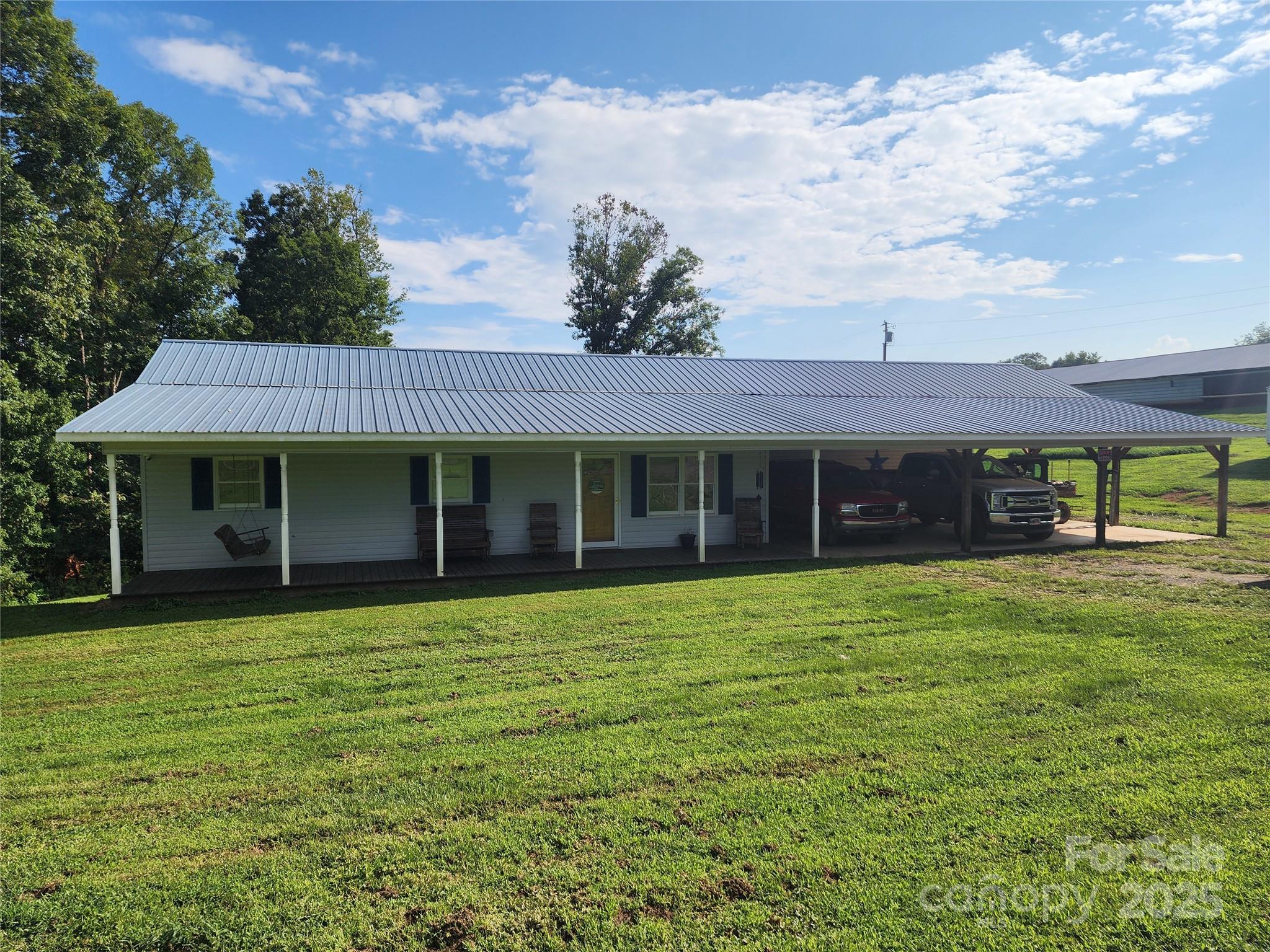 167 Buck Hollow Trail Property Photo 5