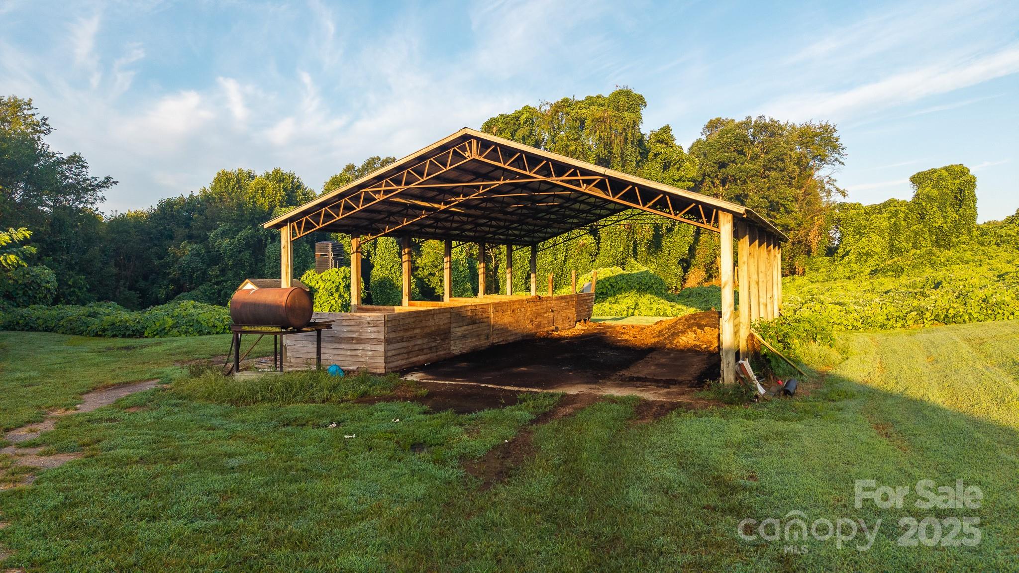 167 Buck Hollow Trail Property Photo 10