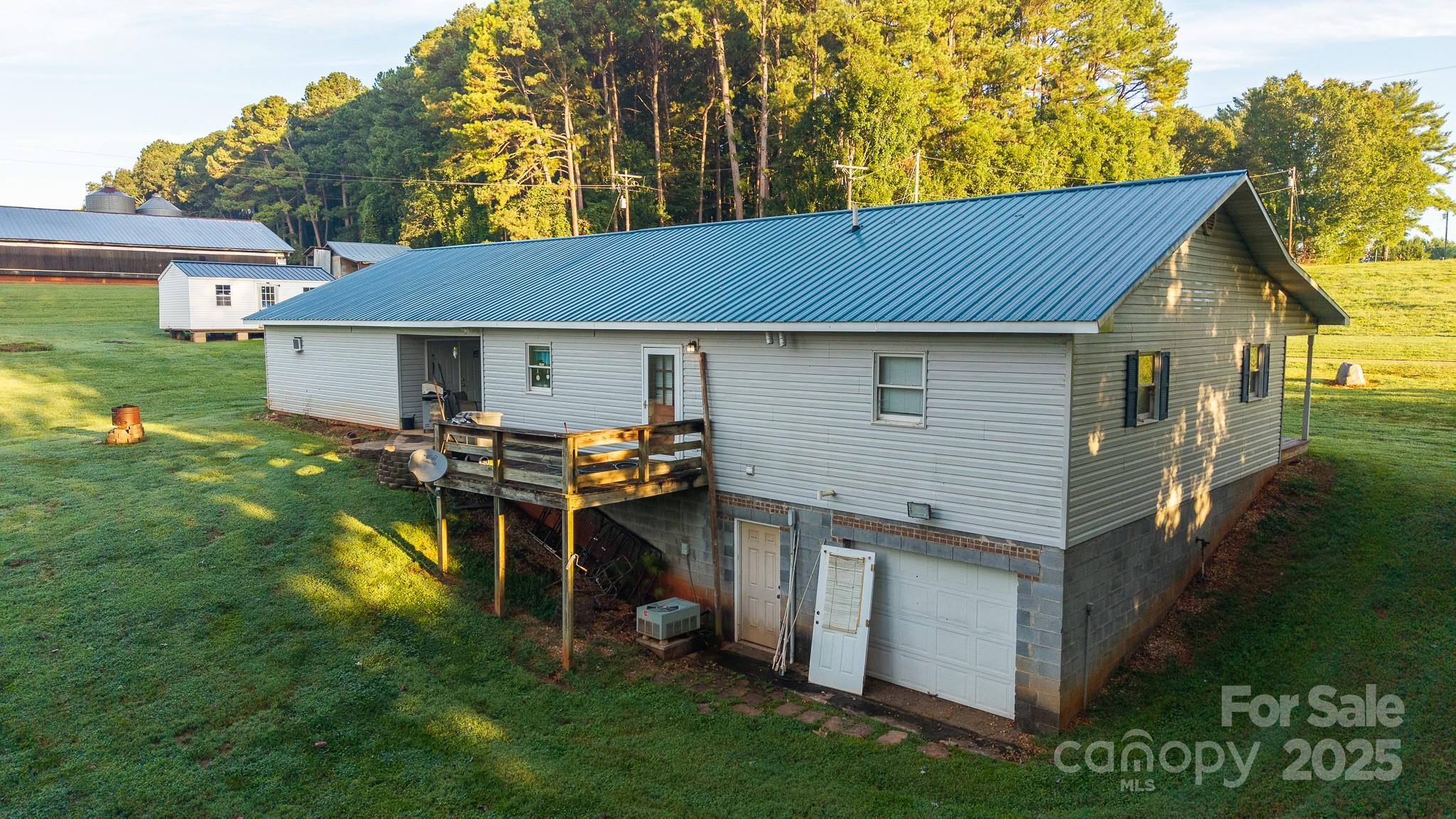 167 Buck Hollow Trail Property Photo 40