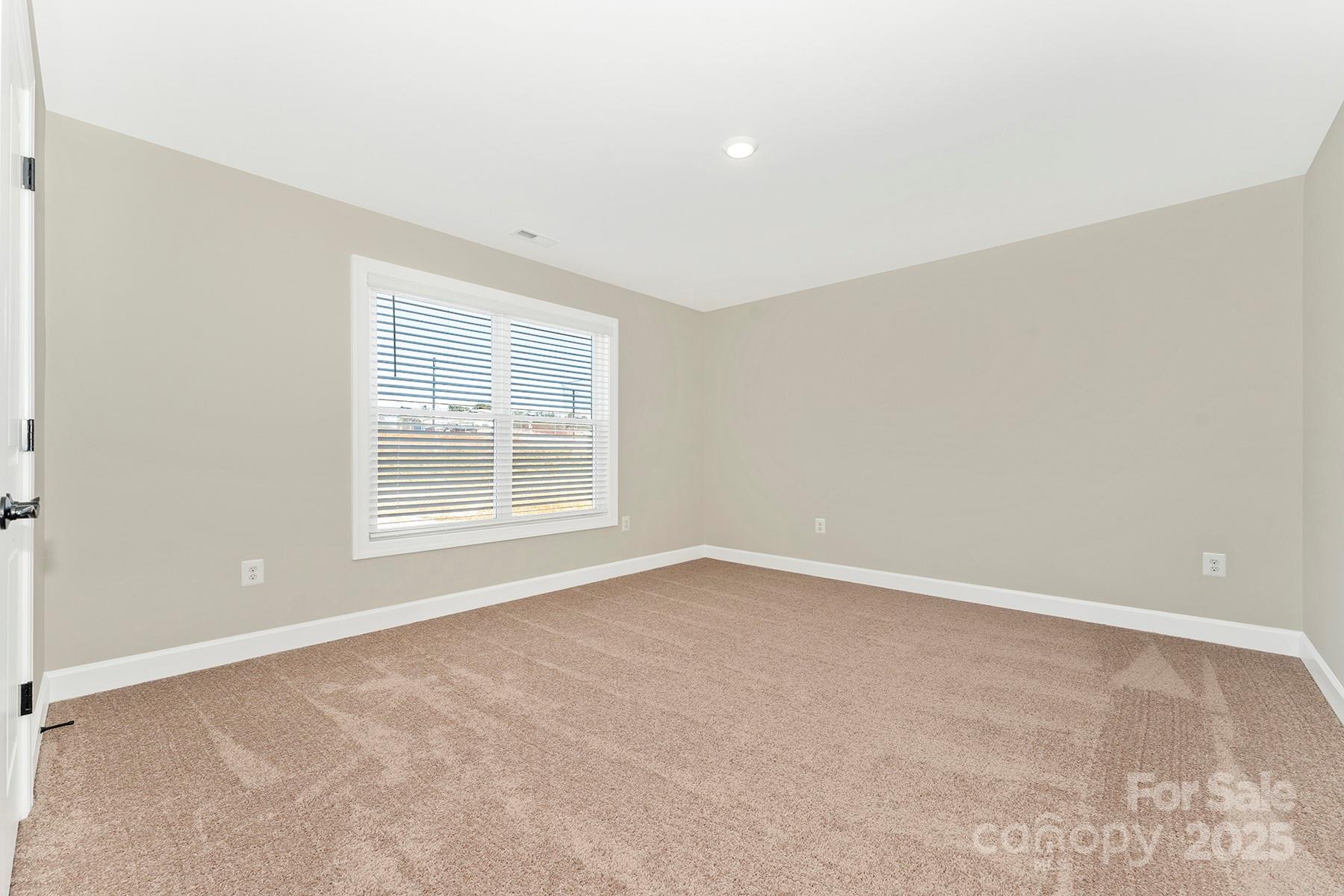 3447 Robindale Drive Property Photo 19