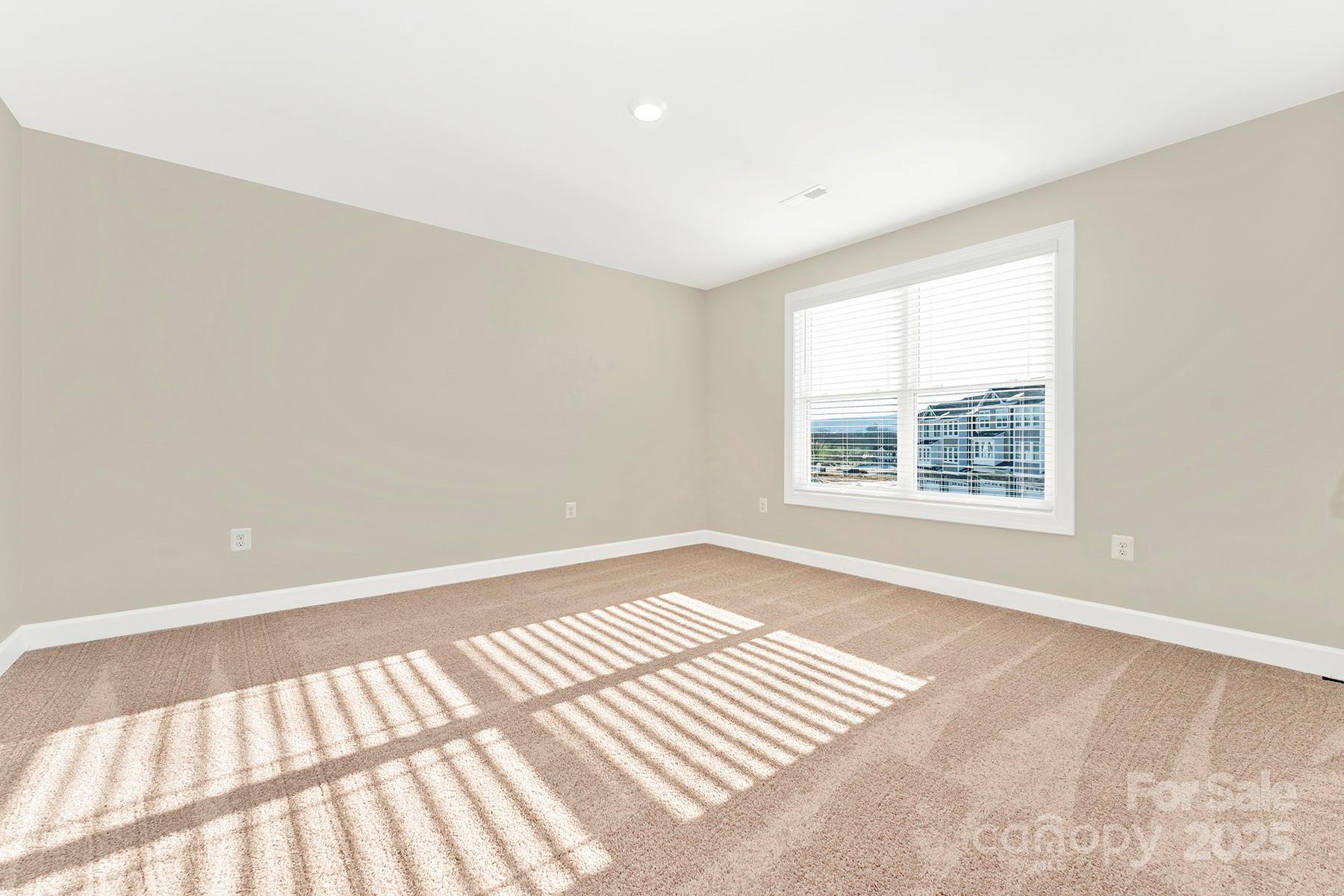 3447 Robindale Drive Property Photo 20