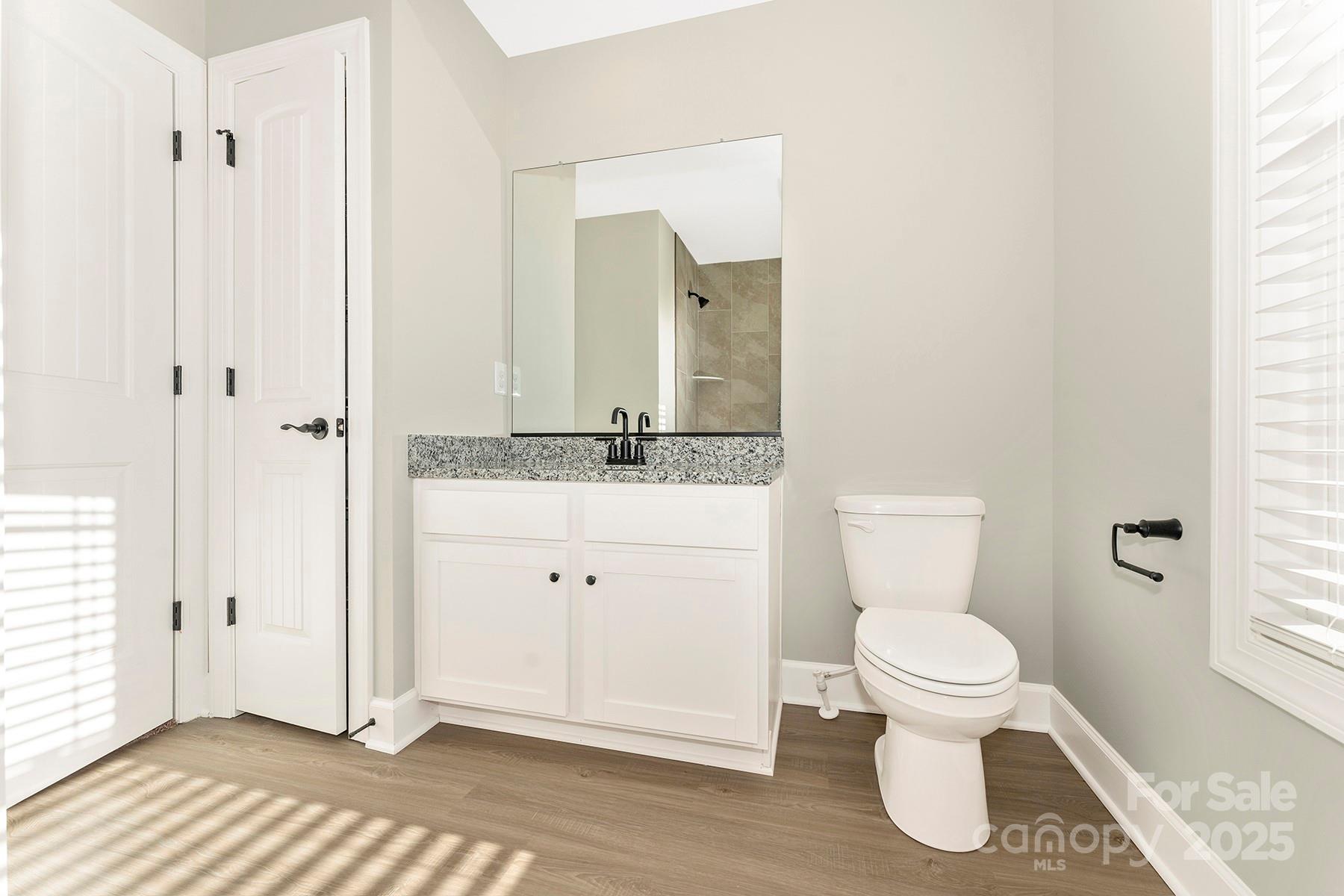 3447 Robindale Drive Property Photo 21