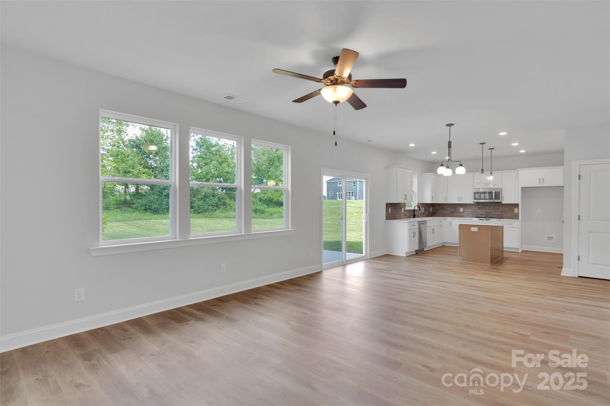 1809 Country Club Road 3 Property Photo 16