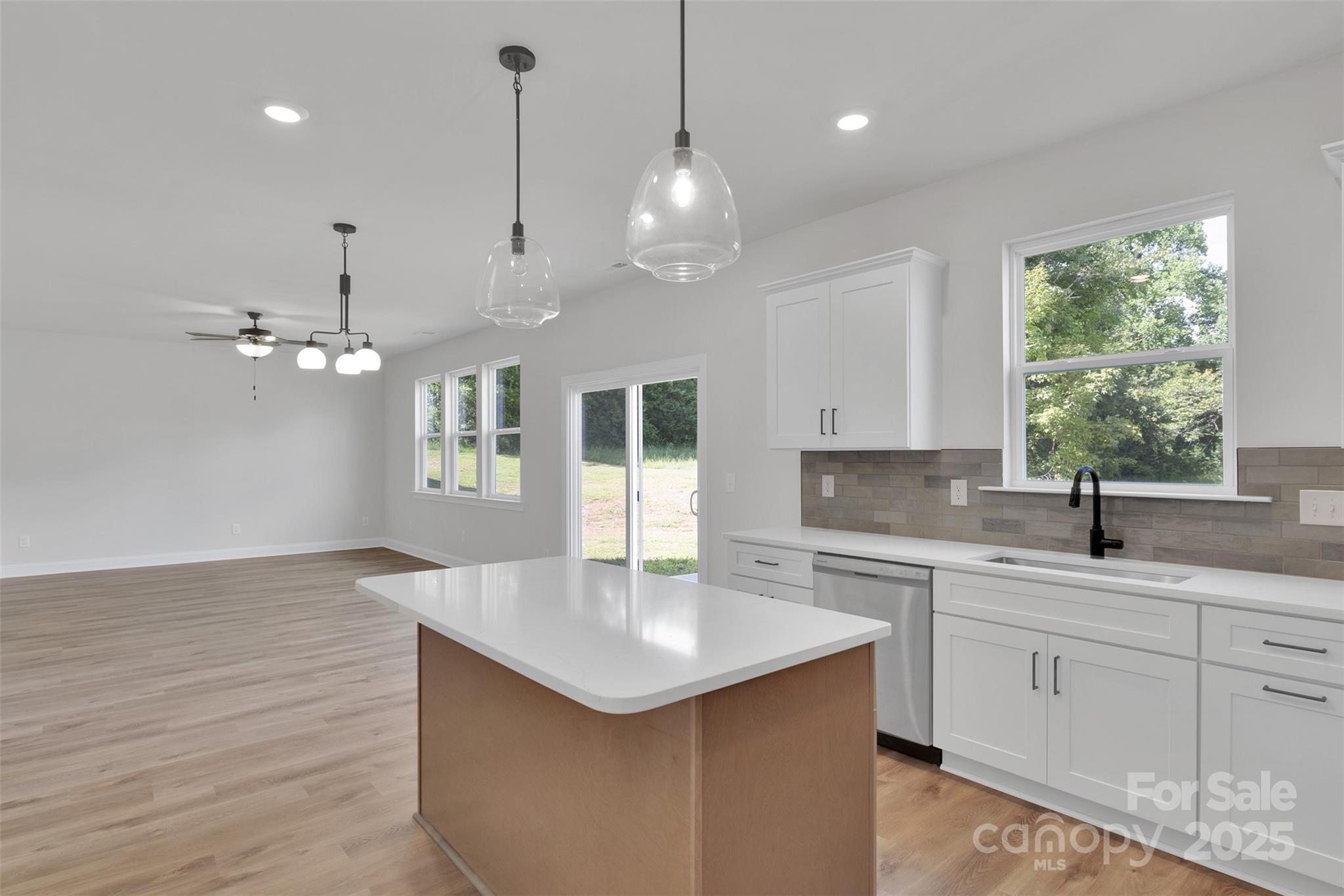 1809 Country Club Road 3 Property Photo 21