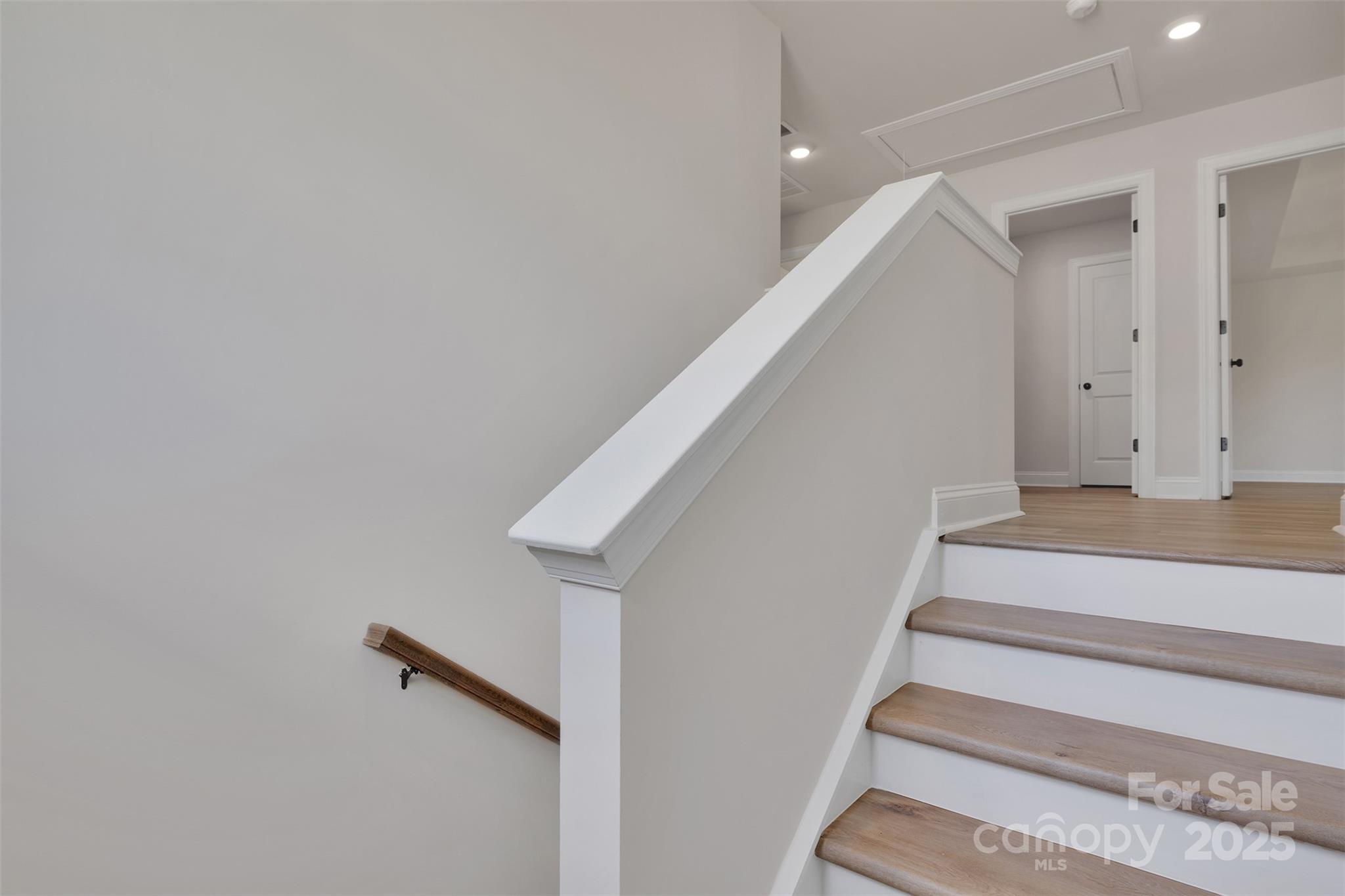 1809 Country Club Road 3 Property Photo 25